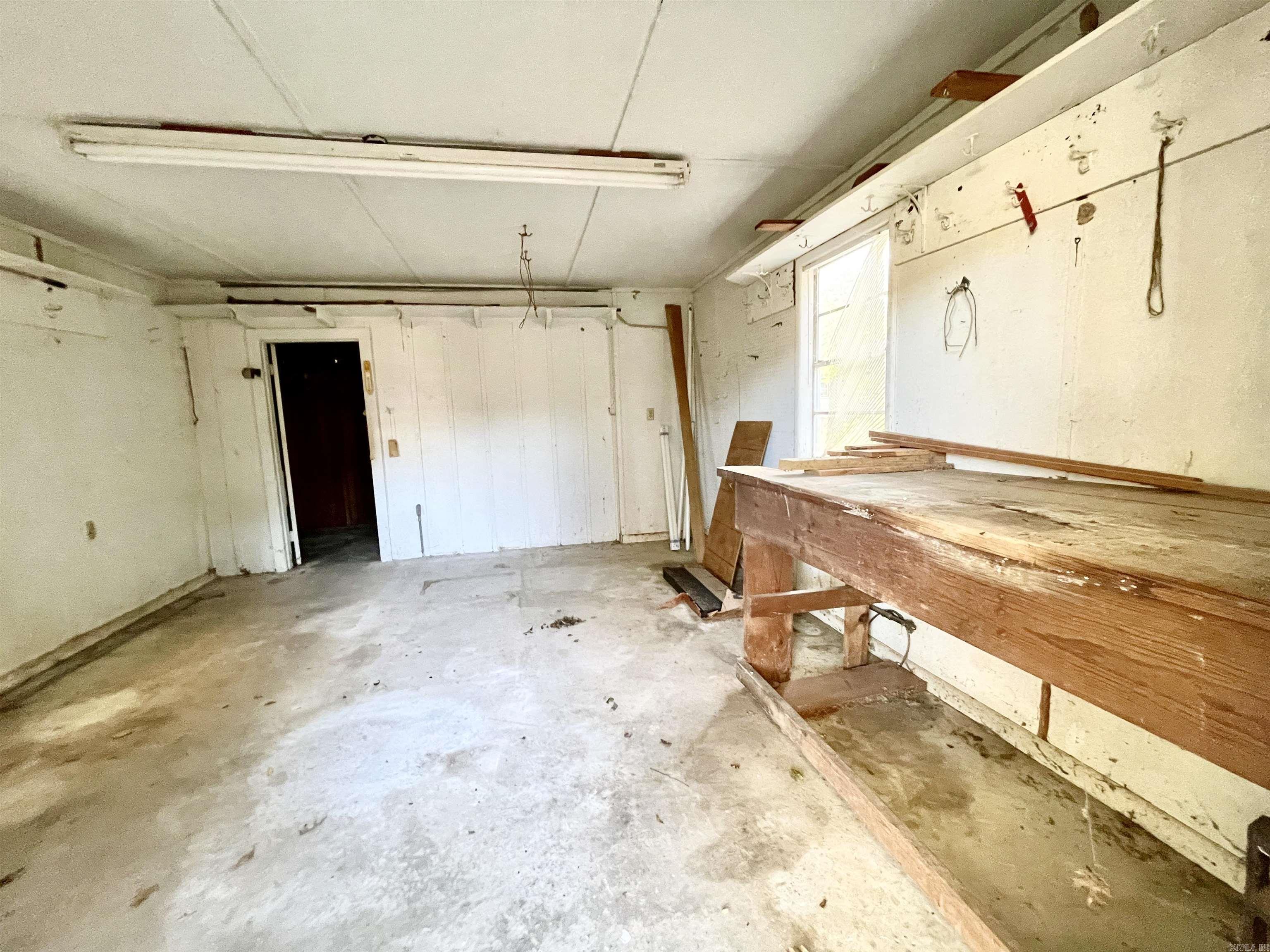 2007 Arkansas Avenue  Conway, AR