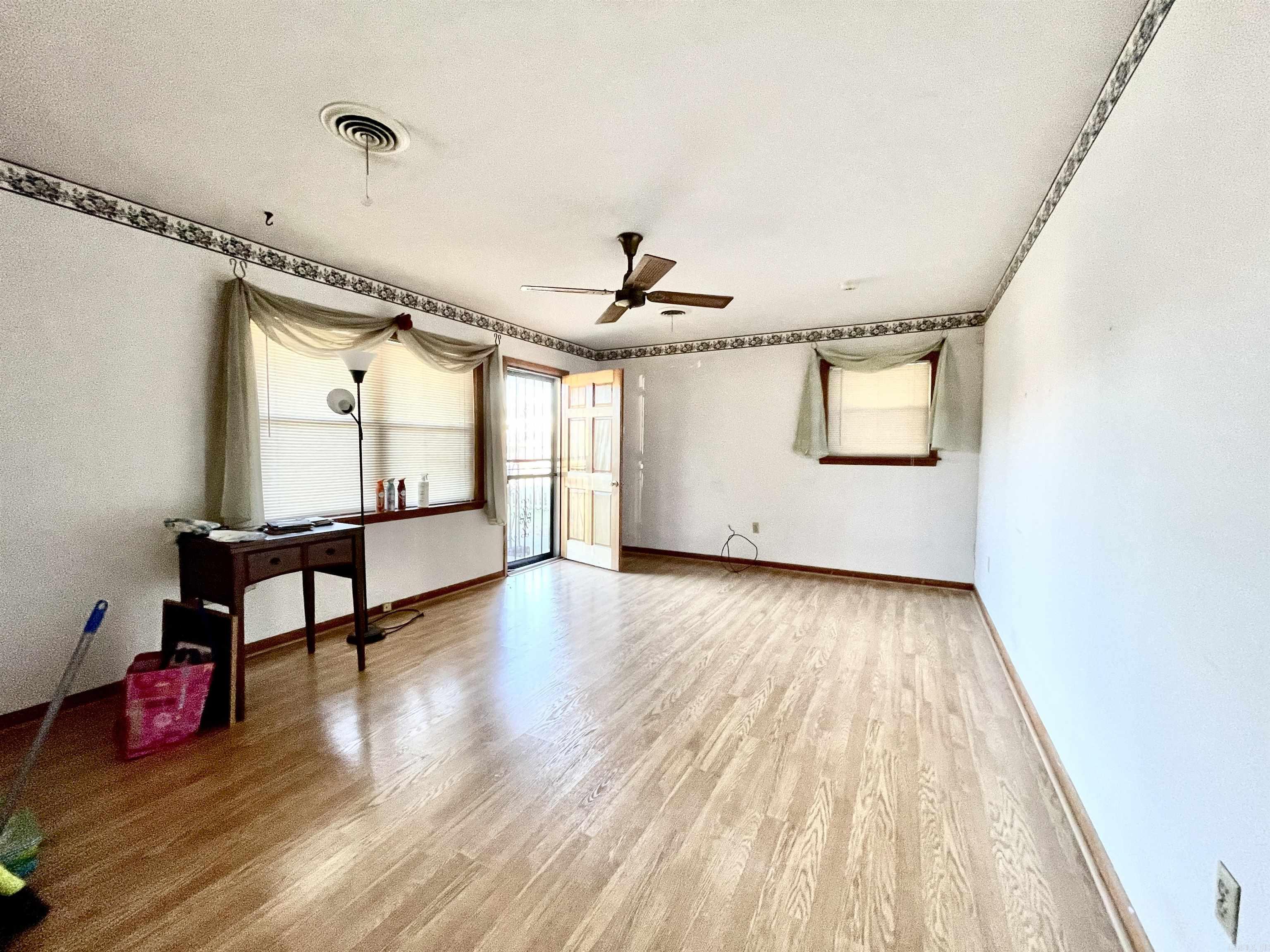 2007 Arkansas Avenue  Conway, AR