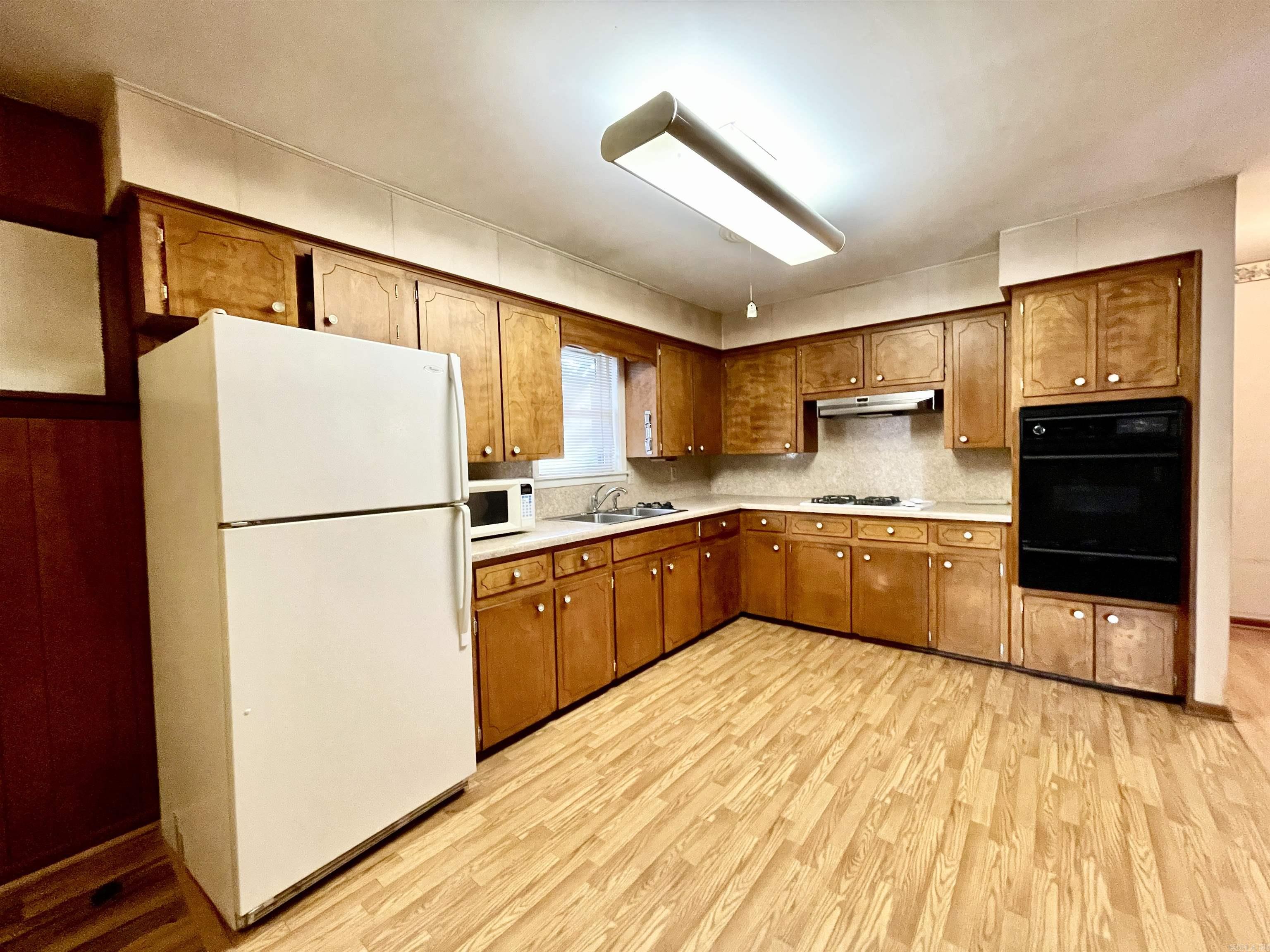 2007 Arkansas Avenue  Conway, AR