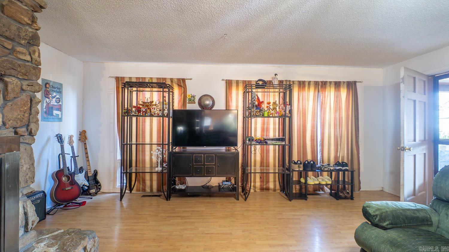 3507 County Road 232  Thayer, MO