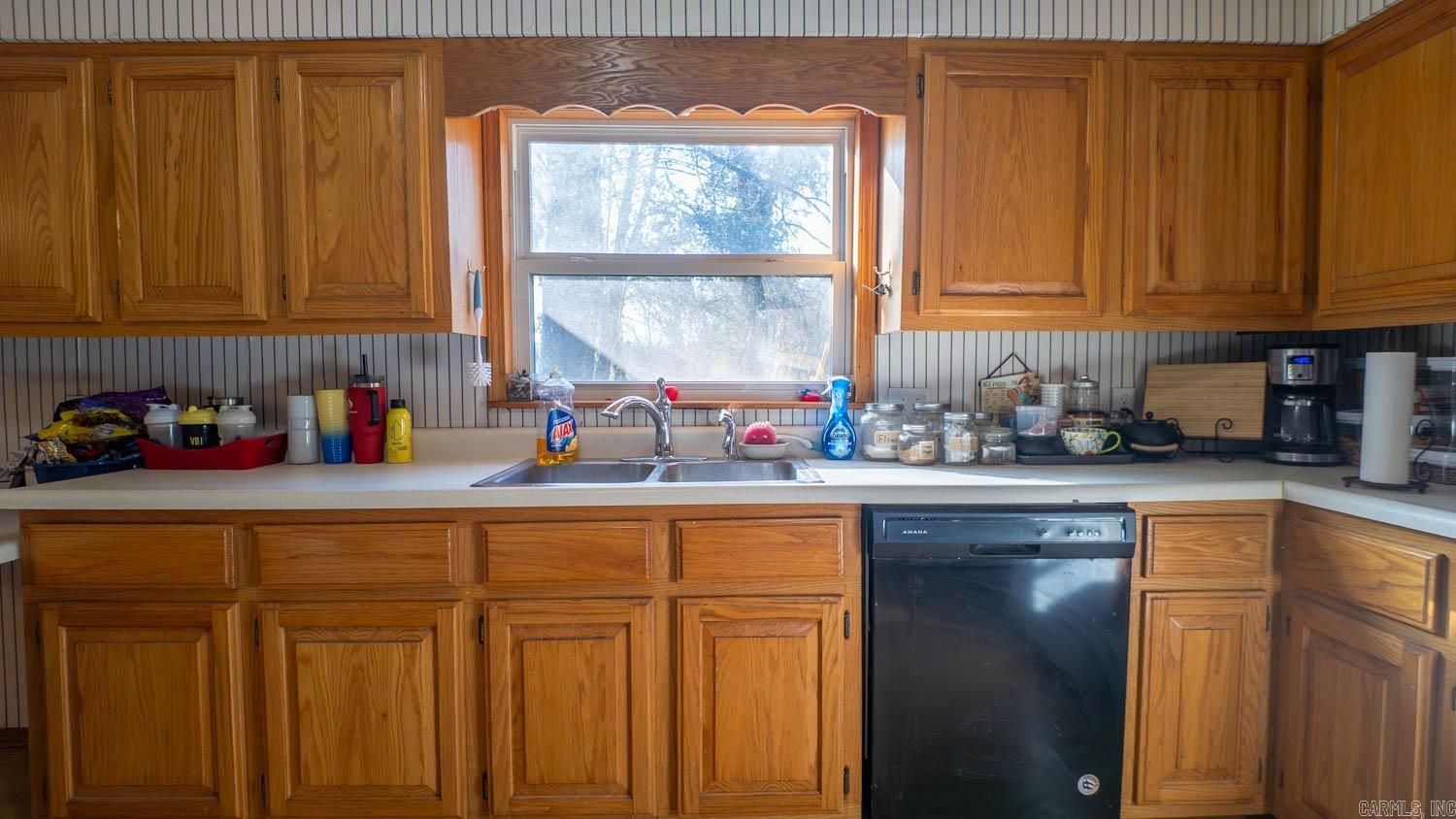 3507 County Road 232  Thayer, MO