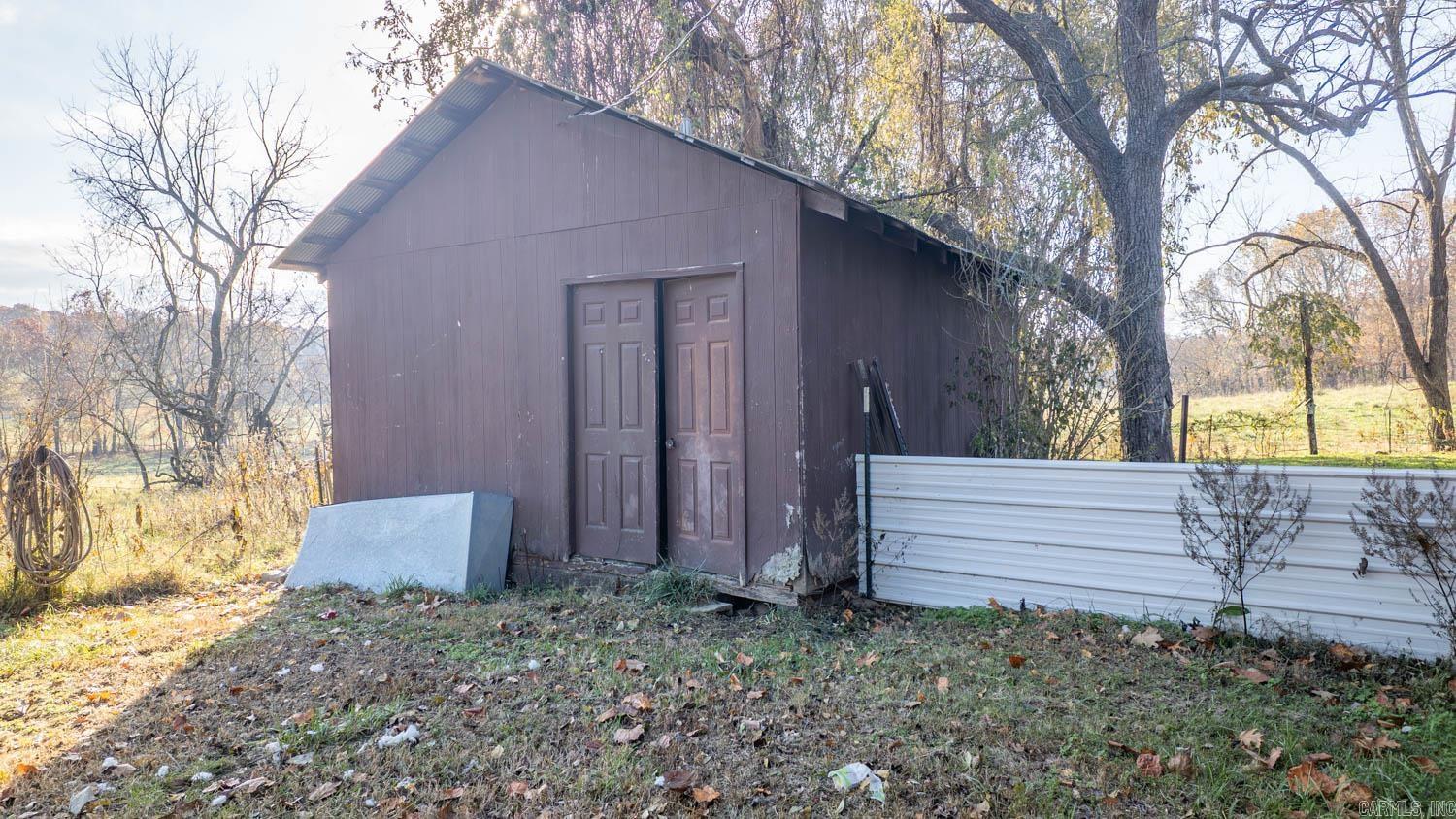 3507 County Road 232  Thayer, MO