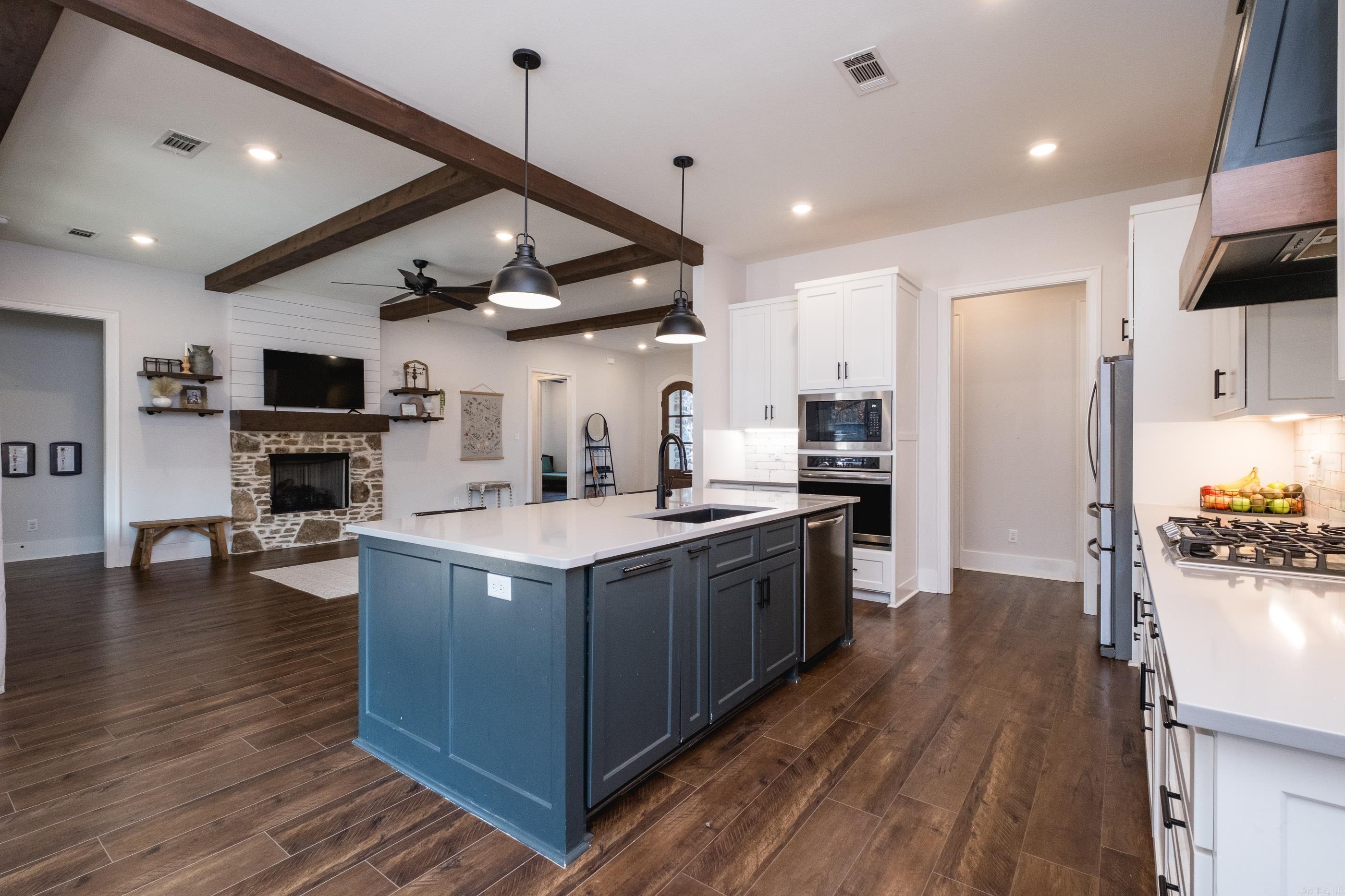 873 Belle Grove Loop  Benton, AR