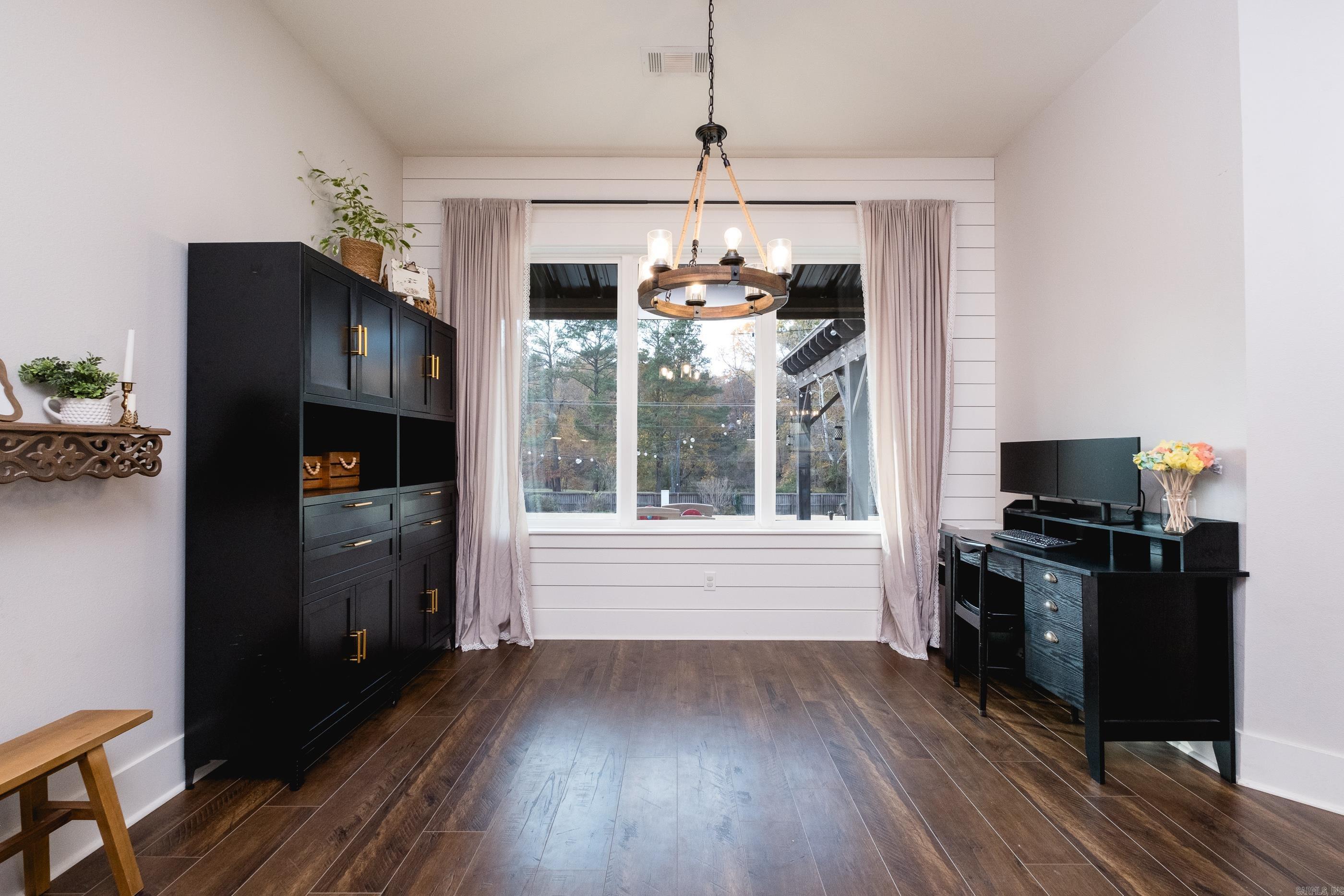 873 Belle Grove Loop  Benton, AR