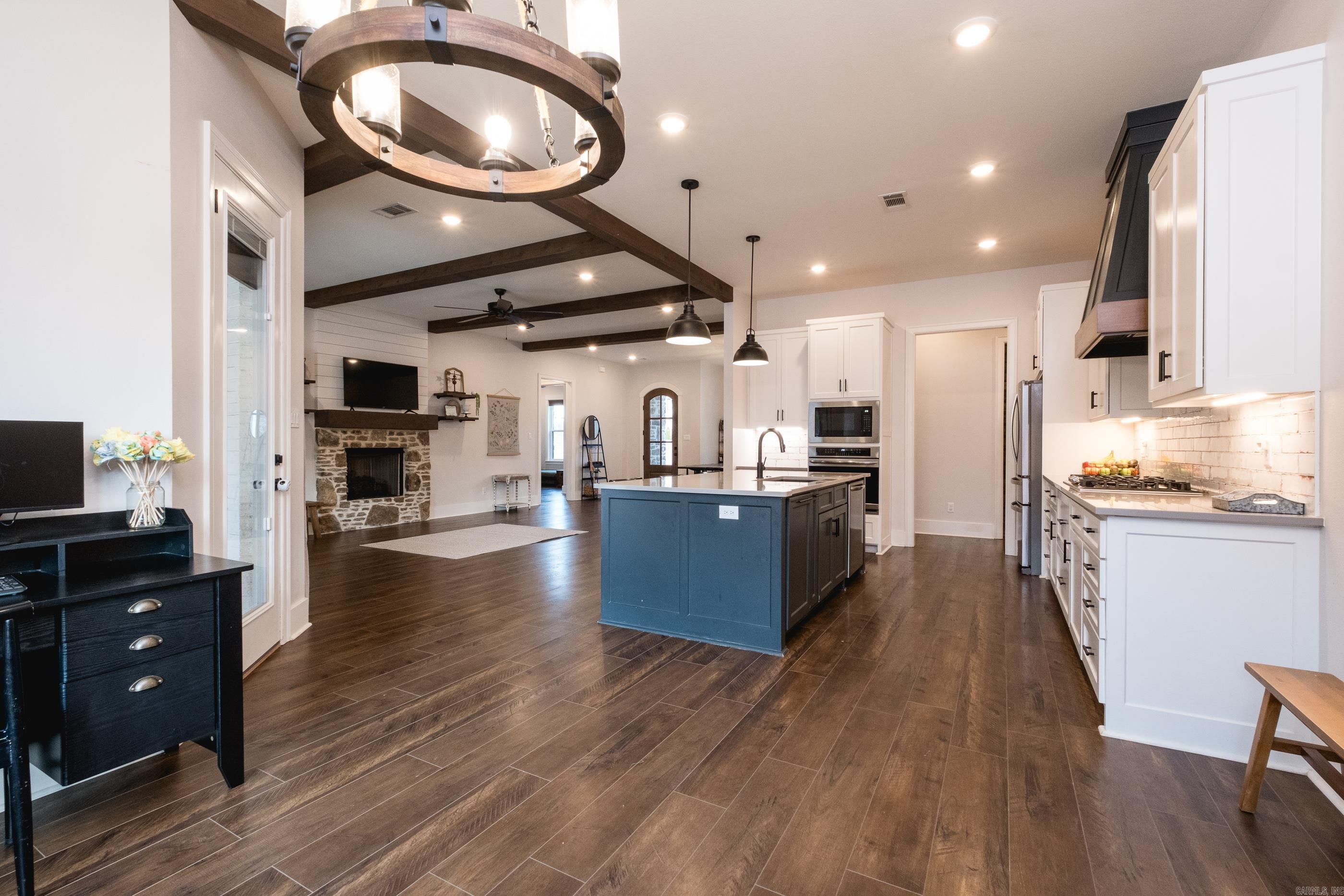 873 Belle Grove Loop  Benton, AR