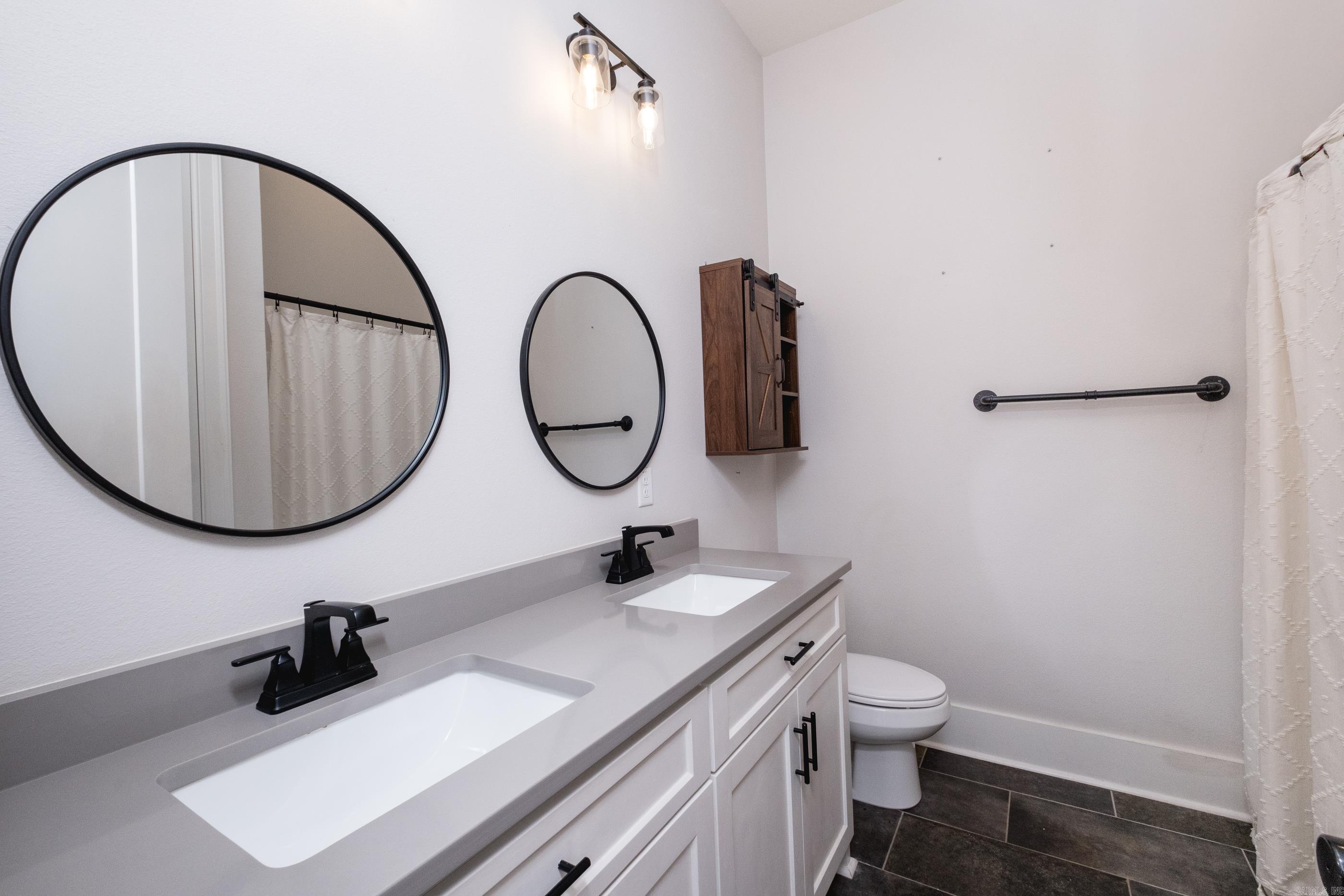 873 Belle Grove Loop  Benton, AR