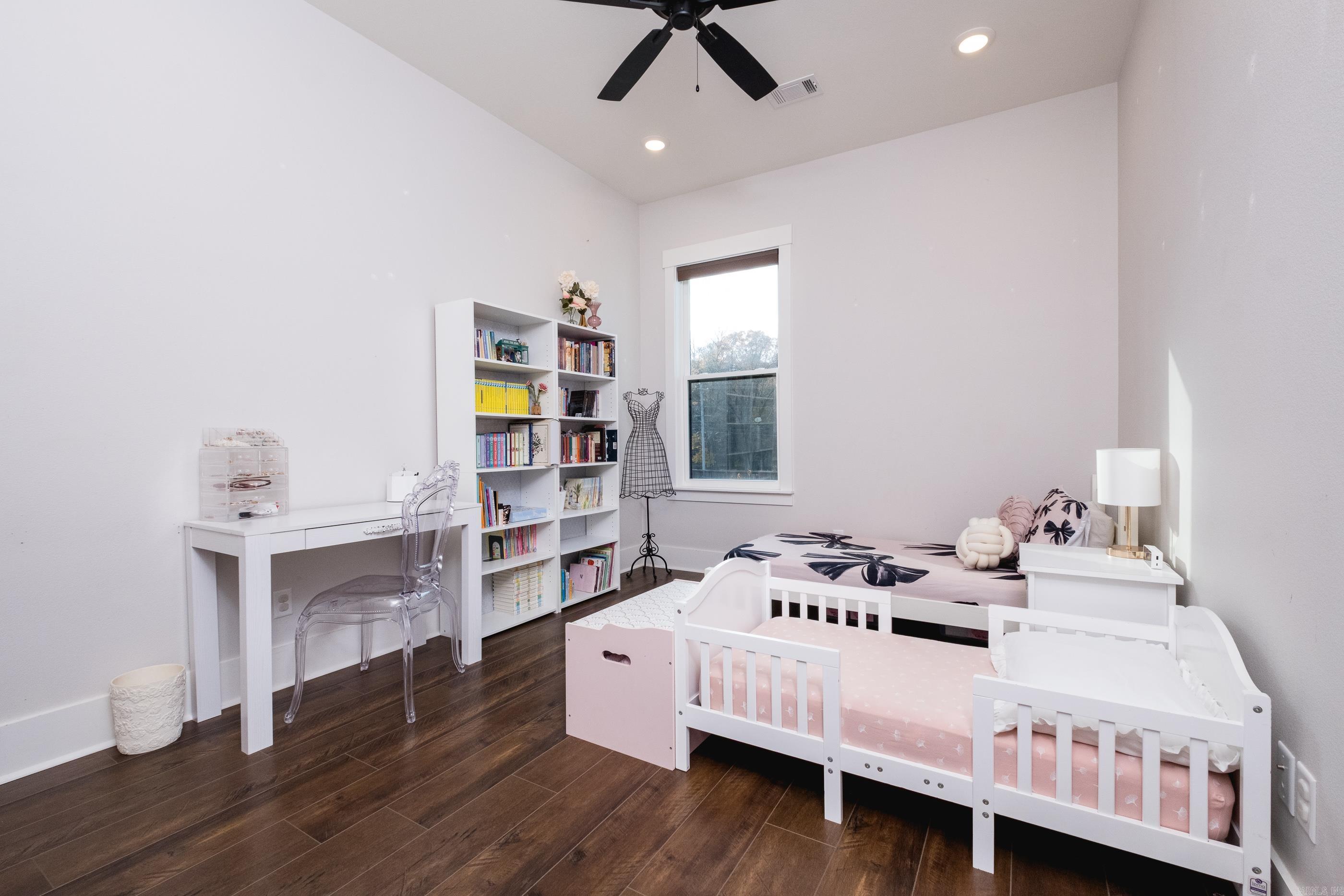 873 Belle Grove Loop  Benton, AR