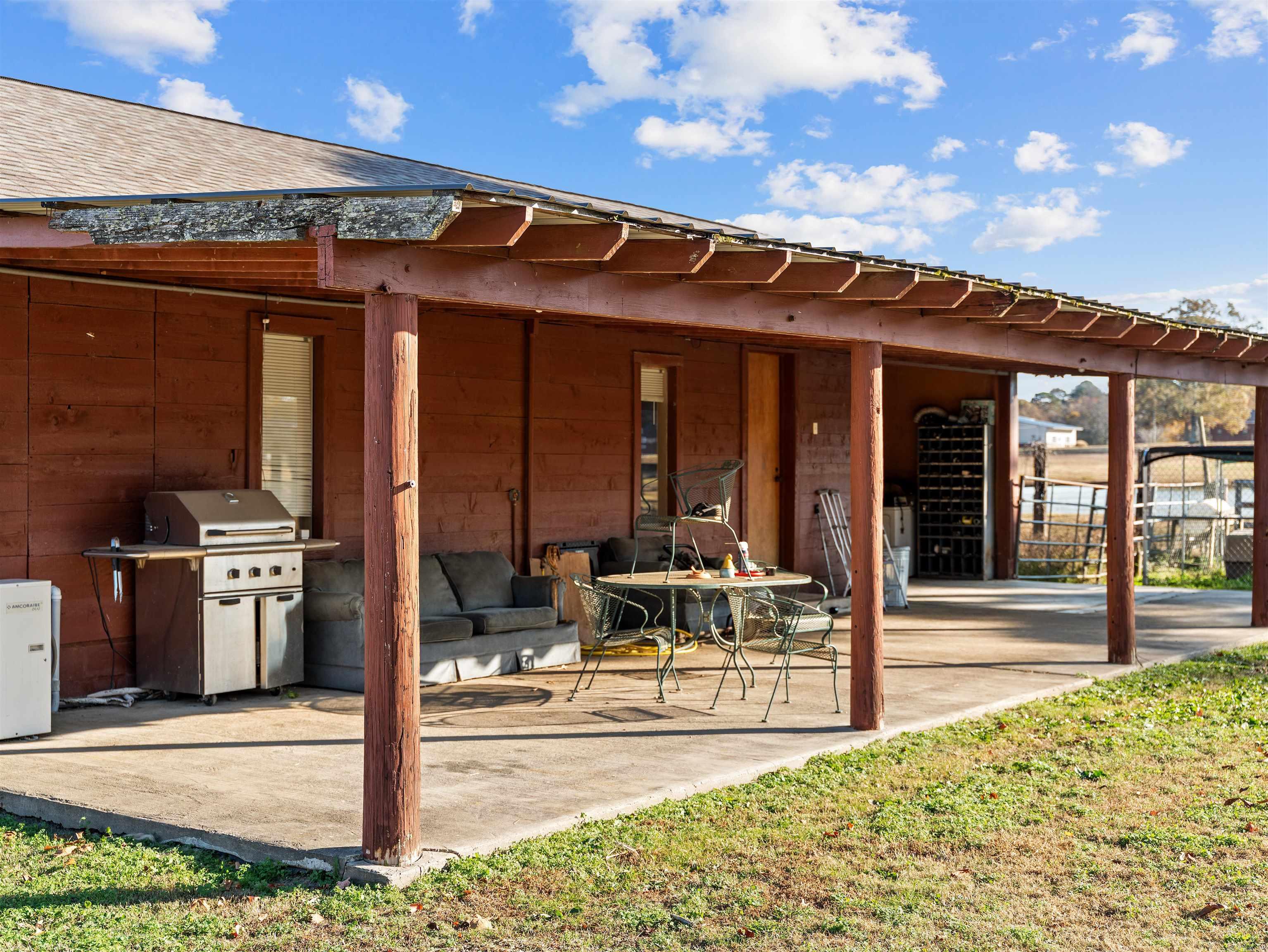 9832 CONGO  Benton, AR