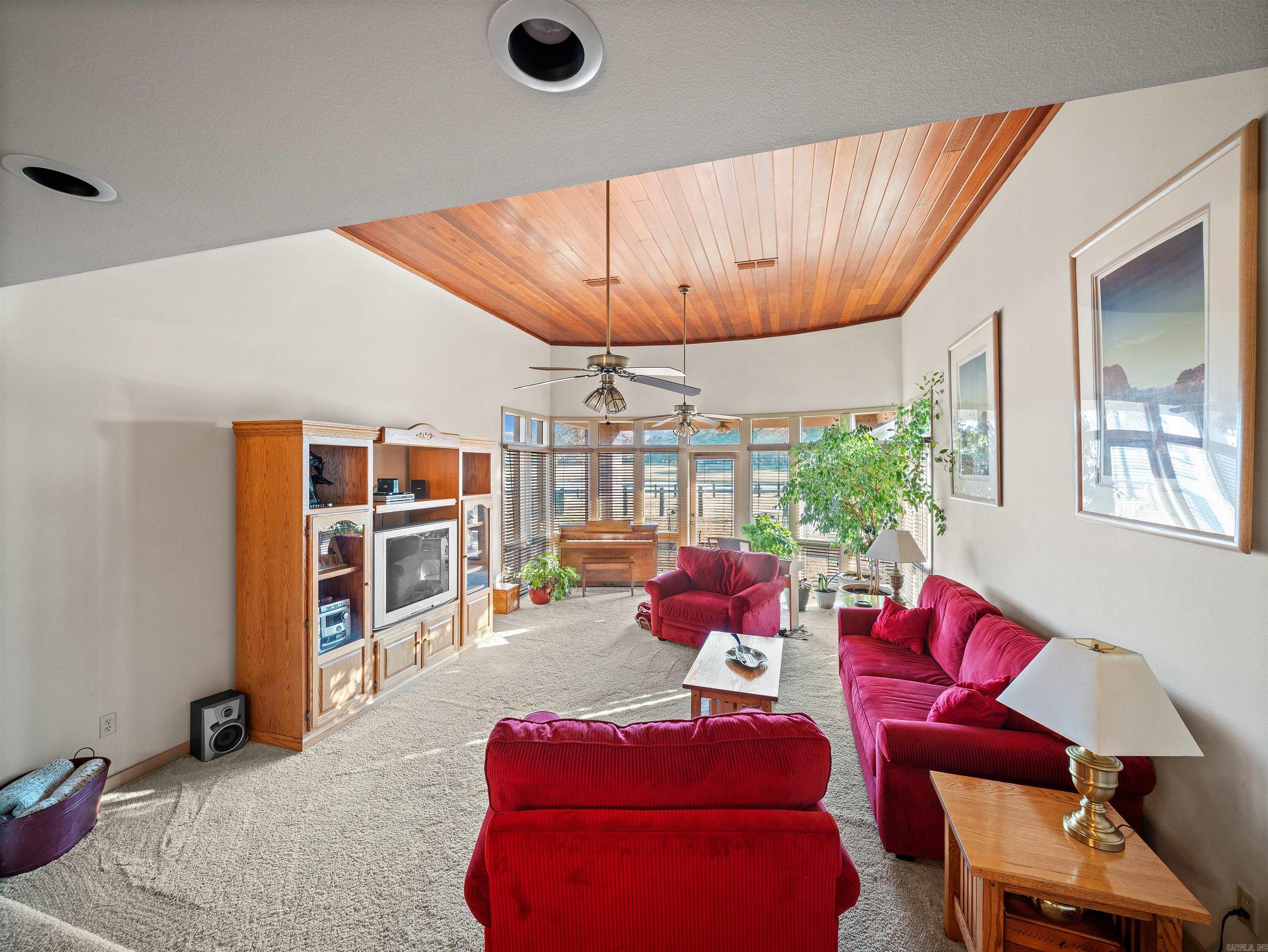 9832 CONGO  Benton, AR