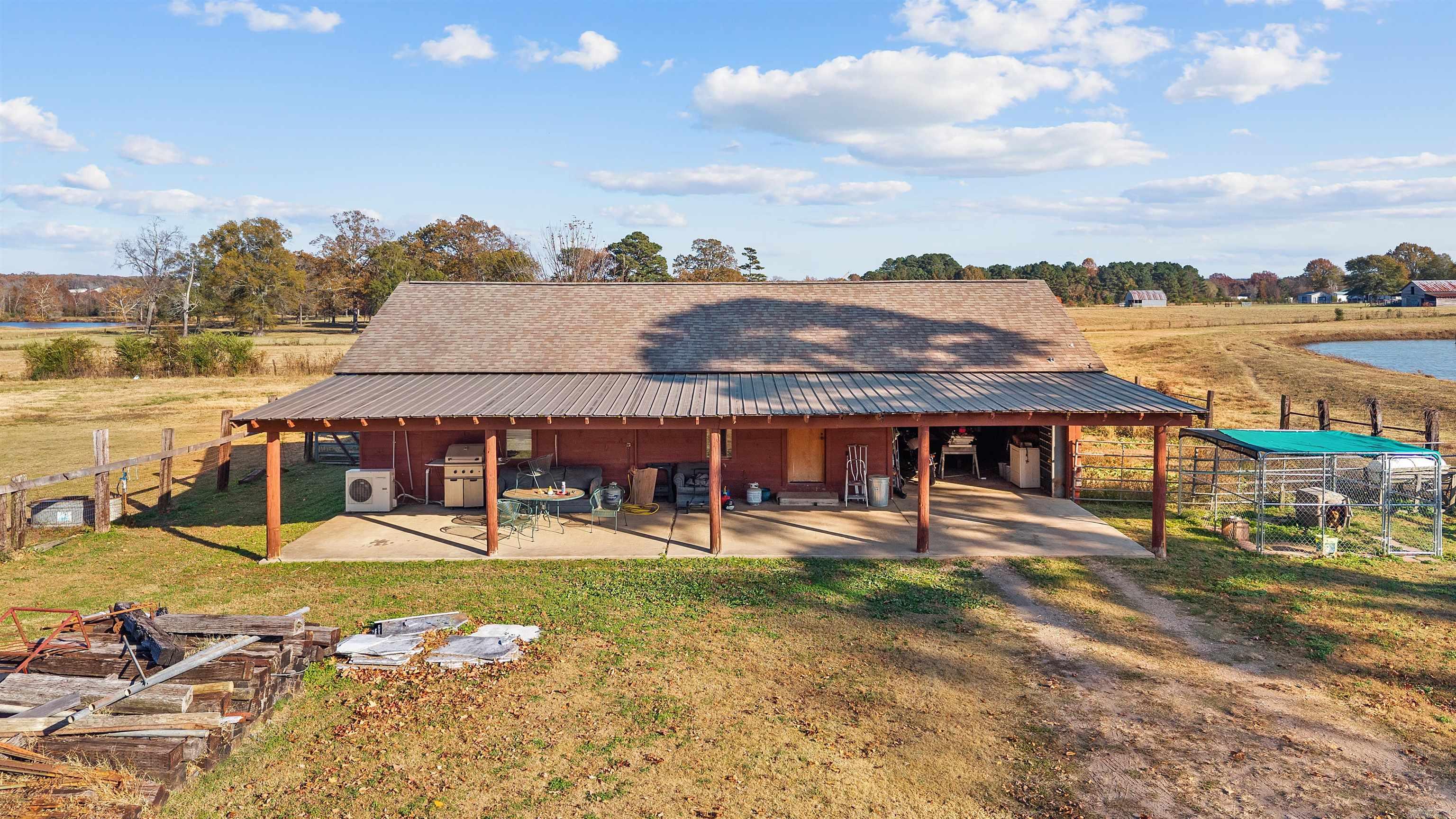 9832 CONGO  Benton, AR