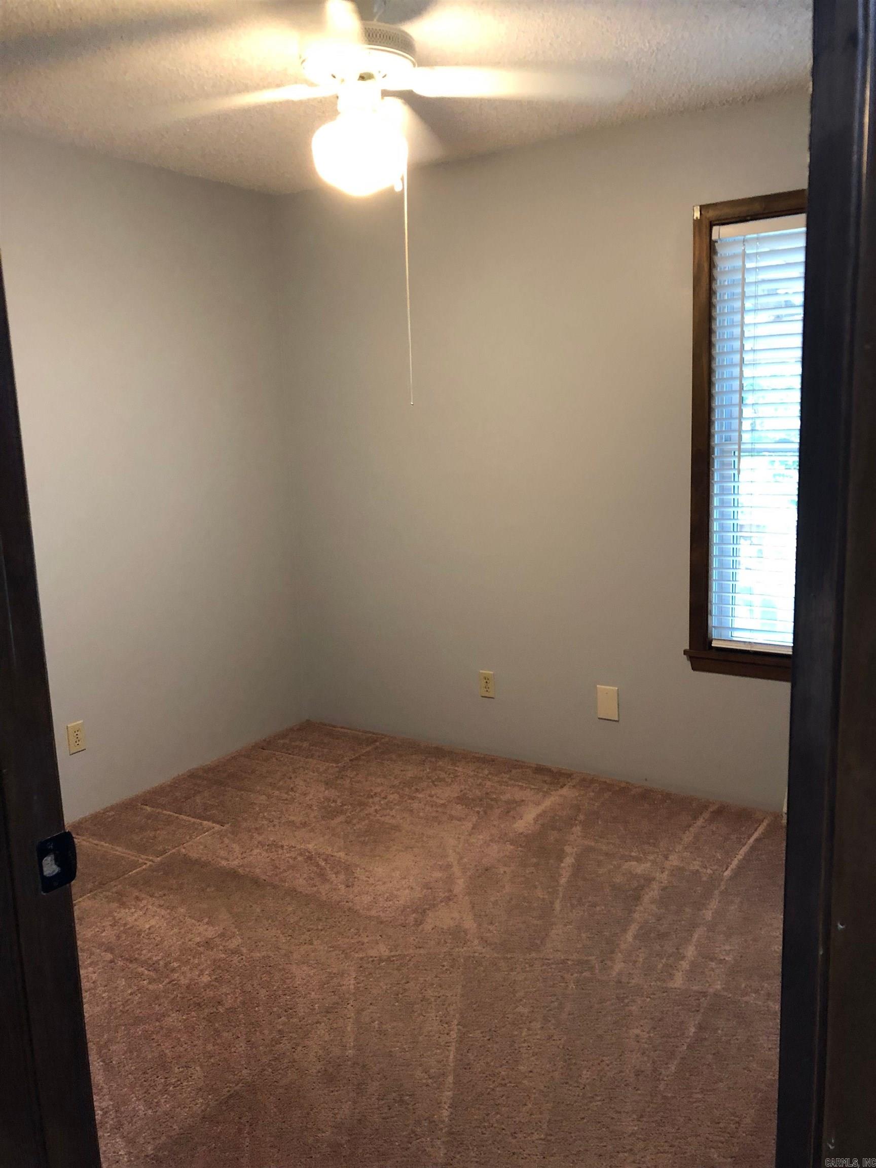 125 Bluebird Glen  Searcy, AR