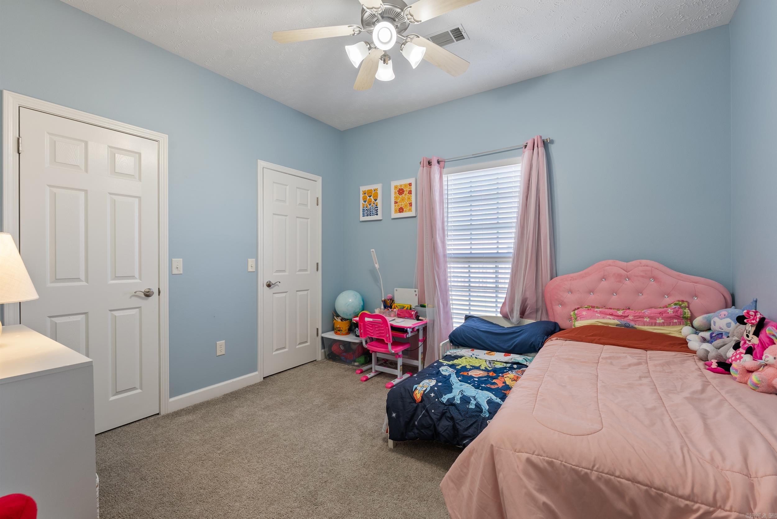 102 Creek Valley  Maumelle, AR