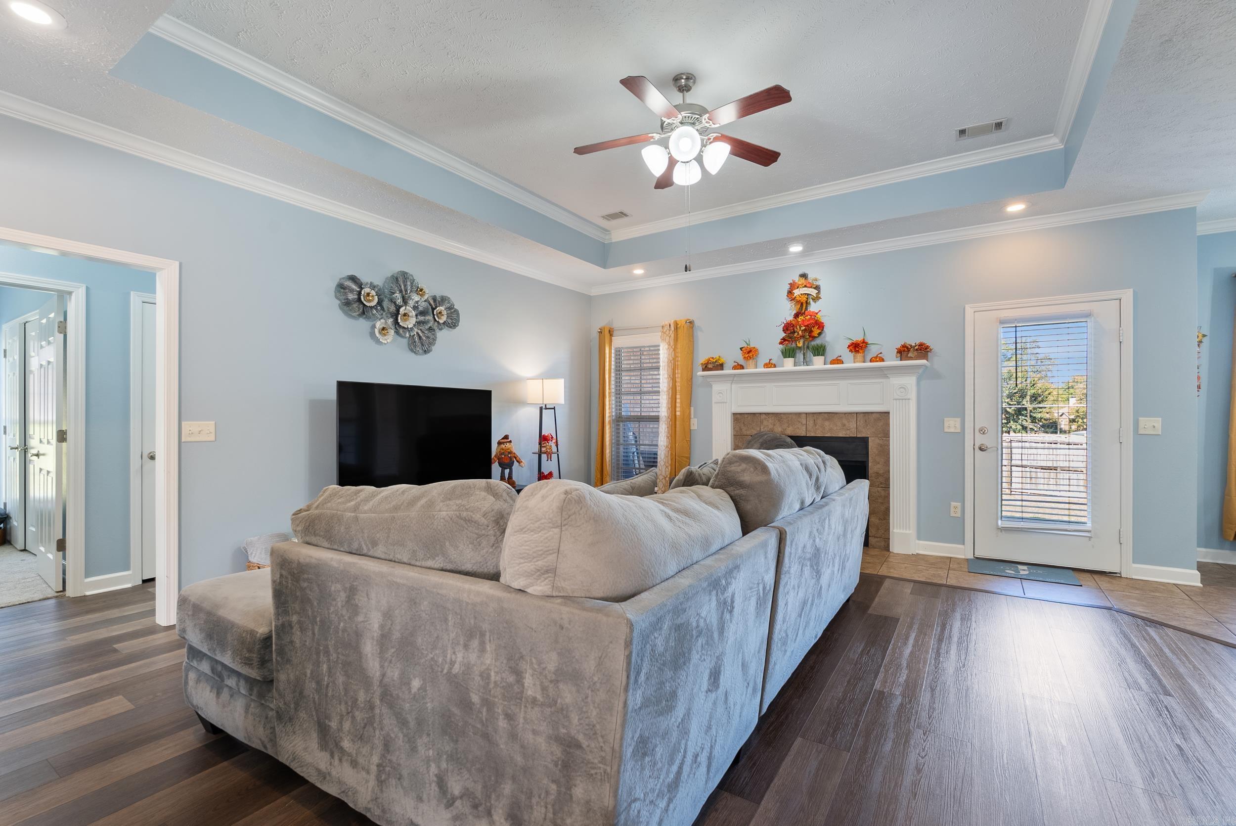 102 Creek Valley  Maumelle, AR