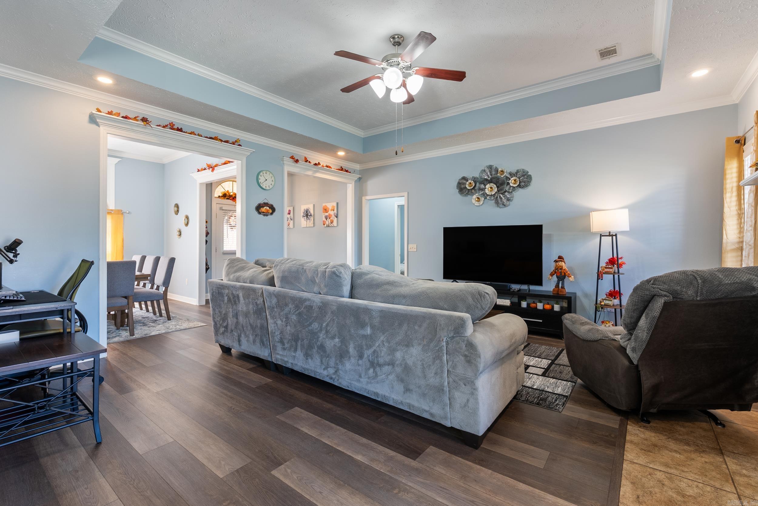 102 Creek Valley  Maumelle, AR