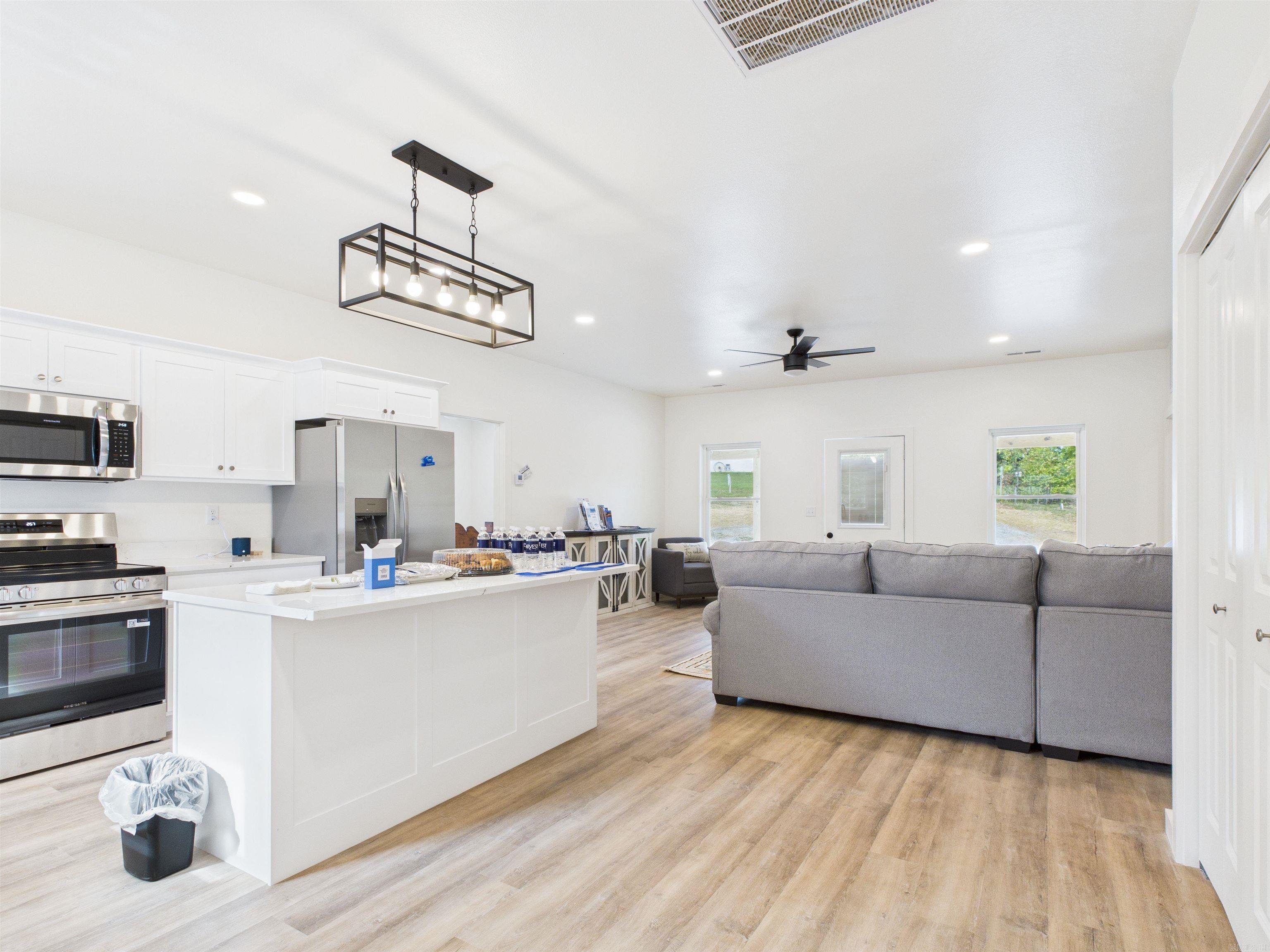 10147 Quincy  Harrison, AR