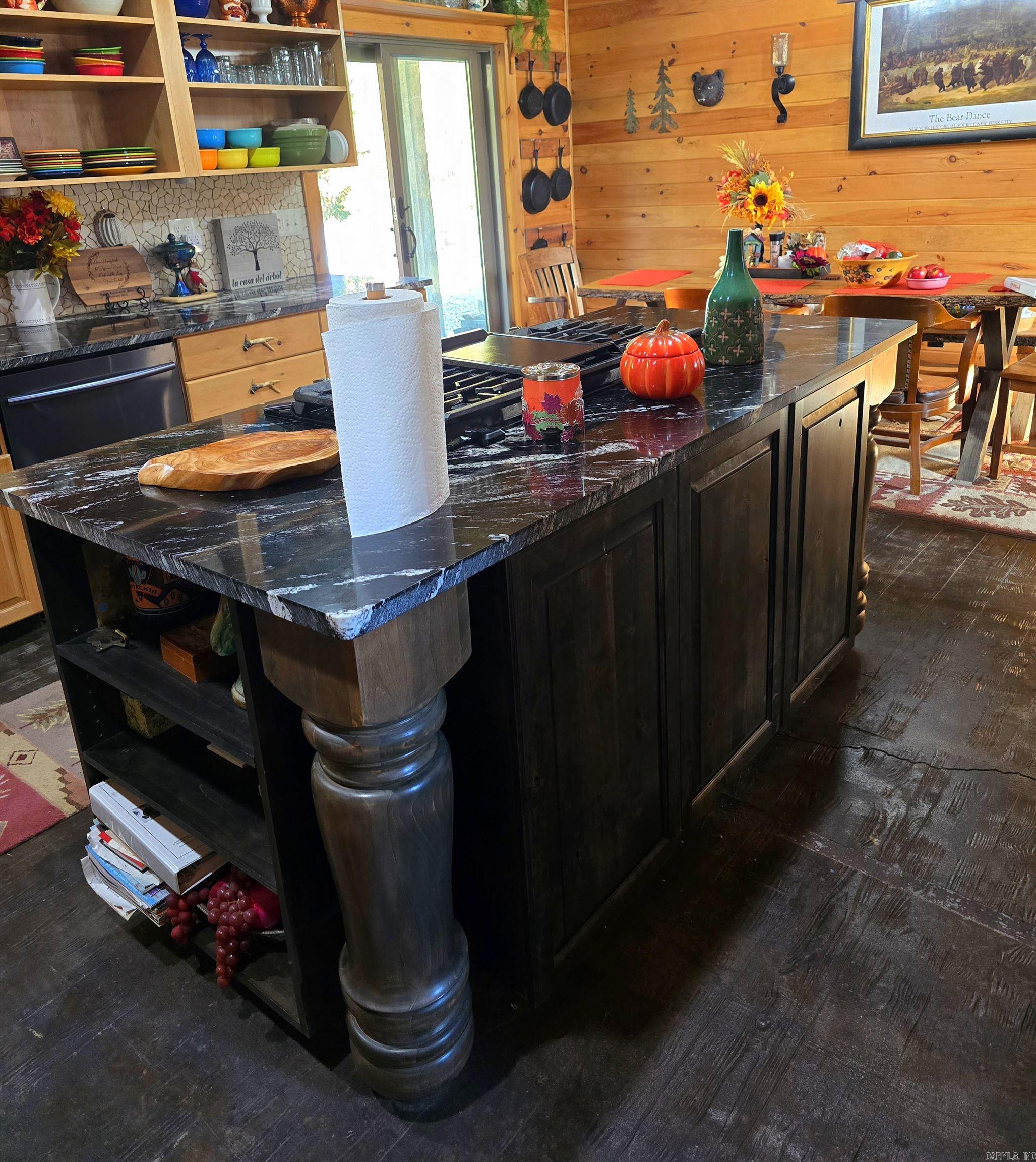 768 CR 153  Elizabeth, AR