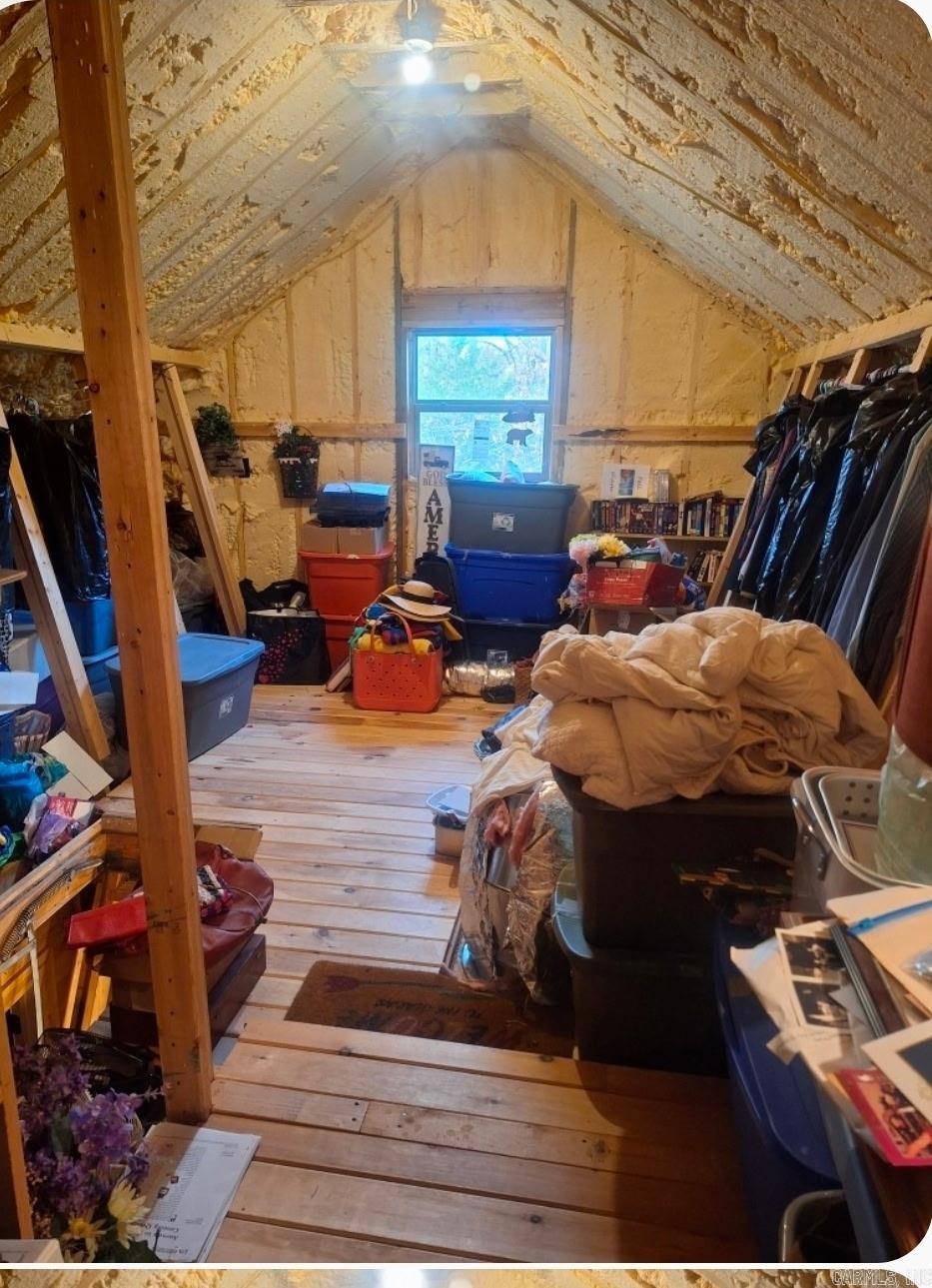 768 CR 153  Elizabeth, AR