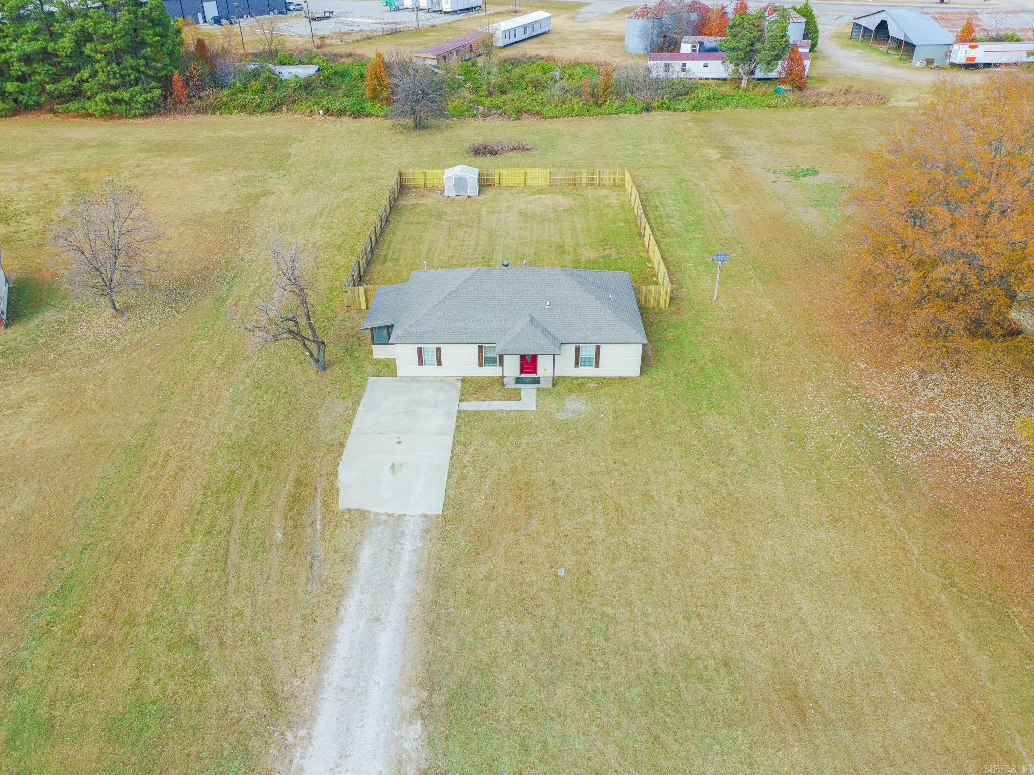 182 CR 120  Bono, AR