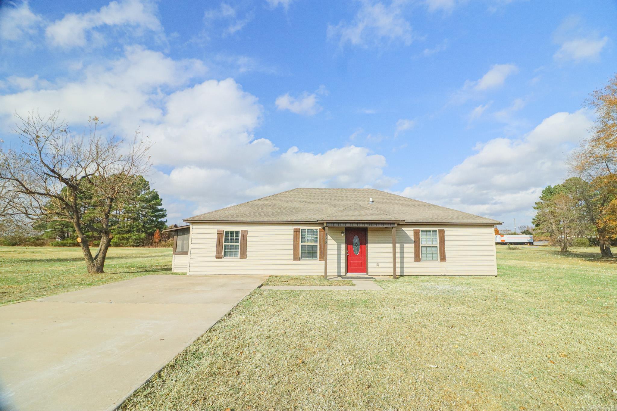 182 CR 120  Bono, AR