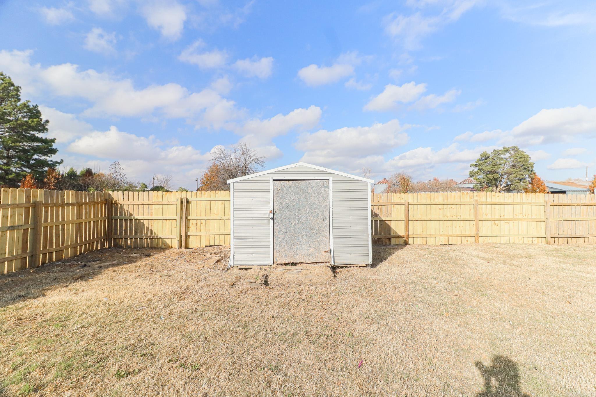 182 CR 120  Bono, AR