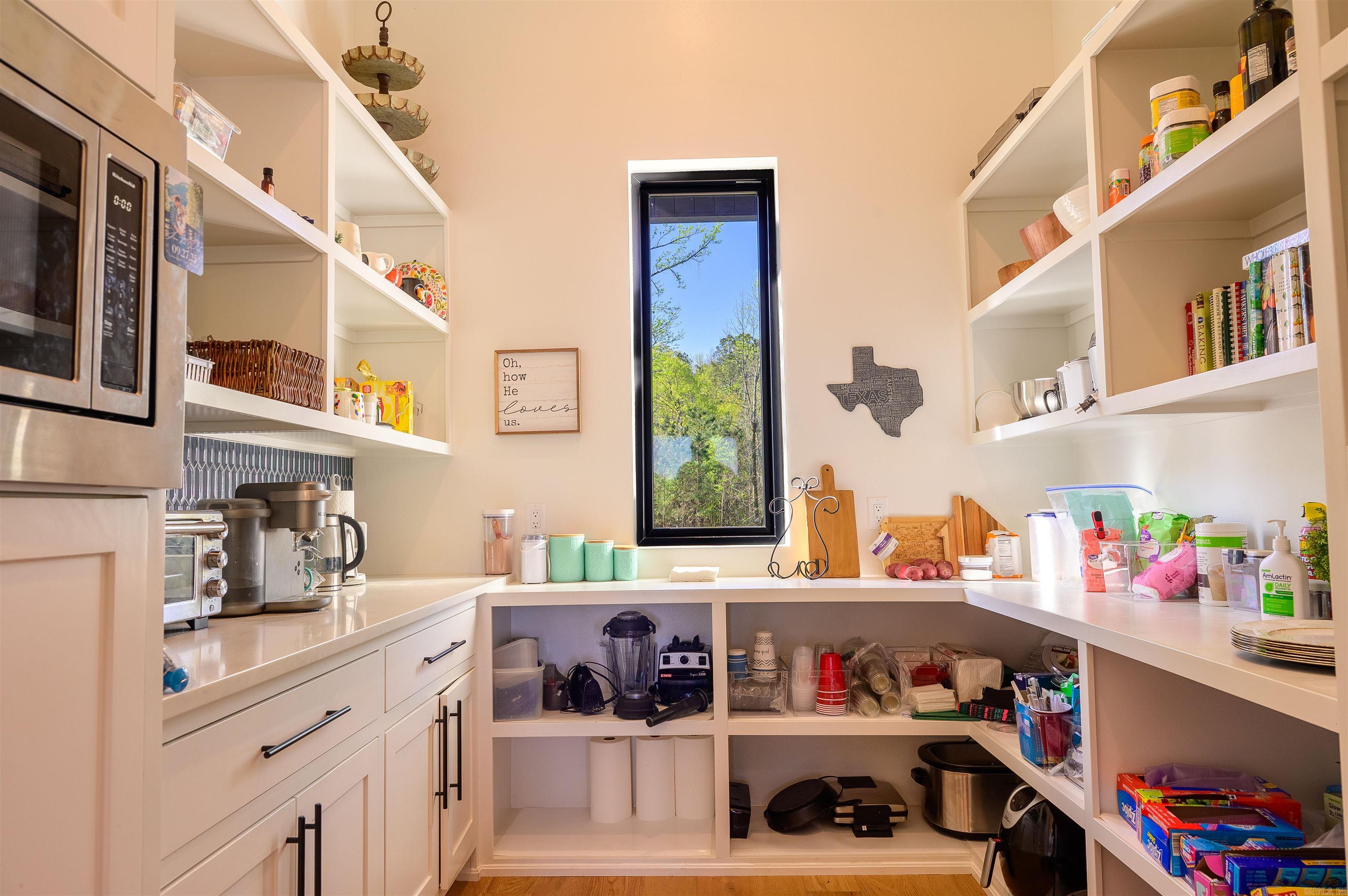 18100 - 004 Raines  Little Rock, AR