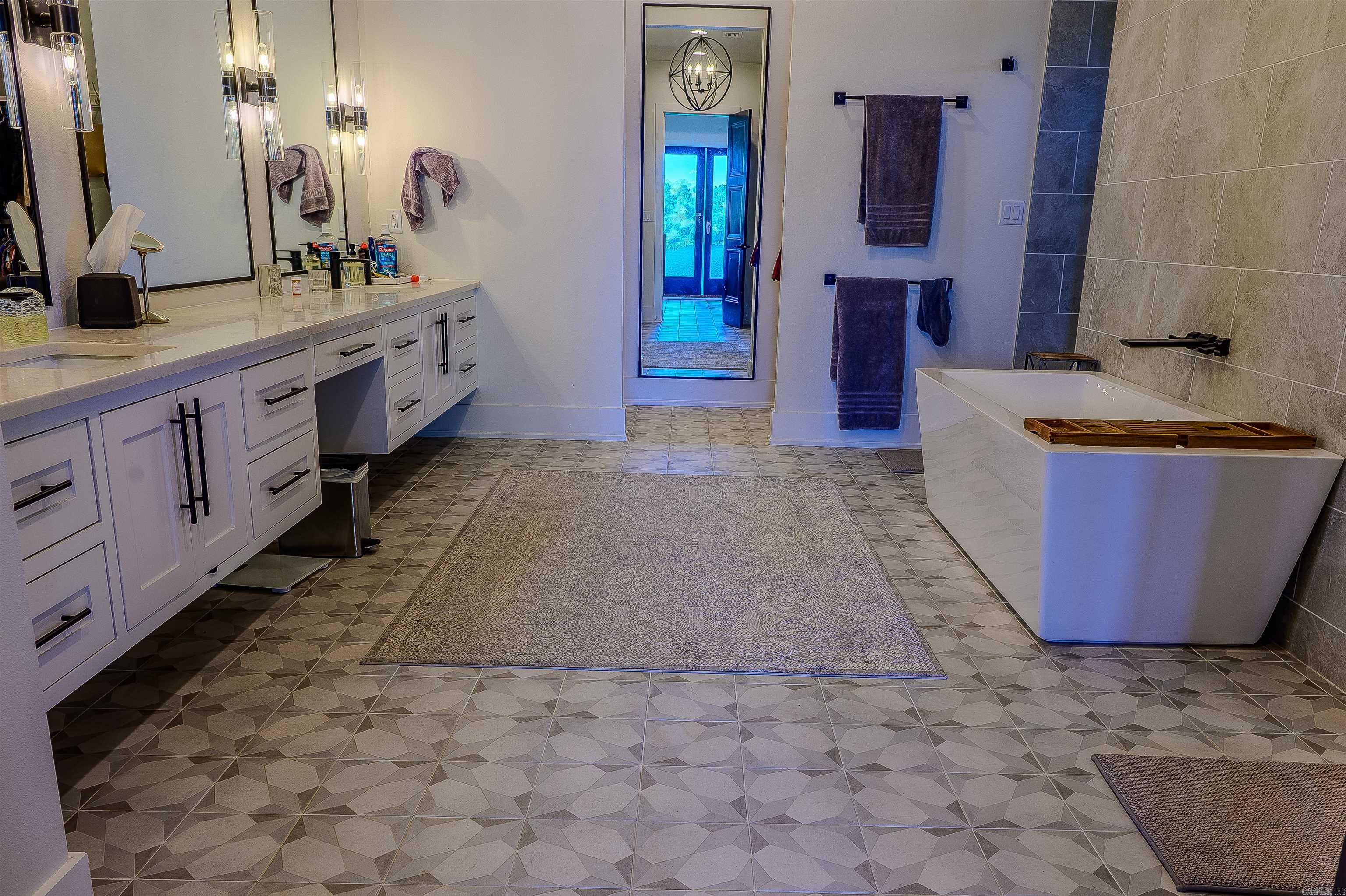 18100 - 004 Raines  Little Rock, AR