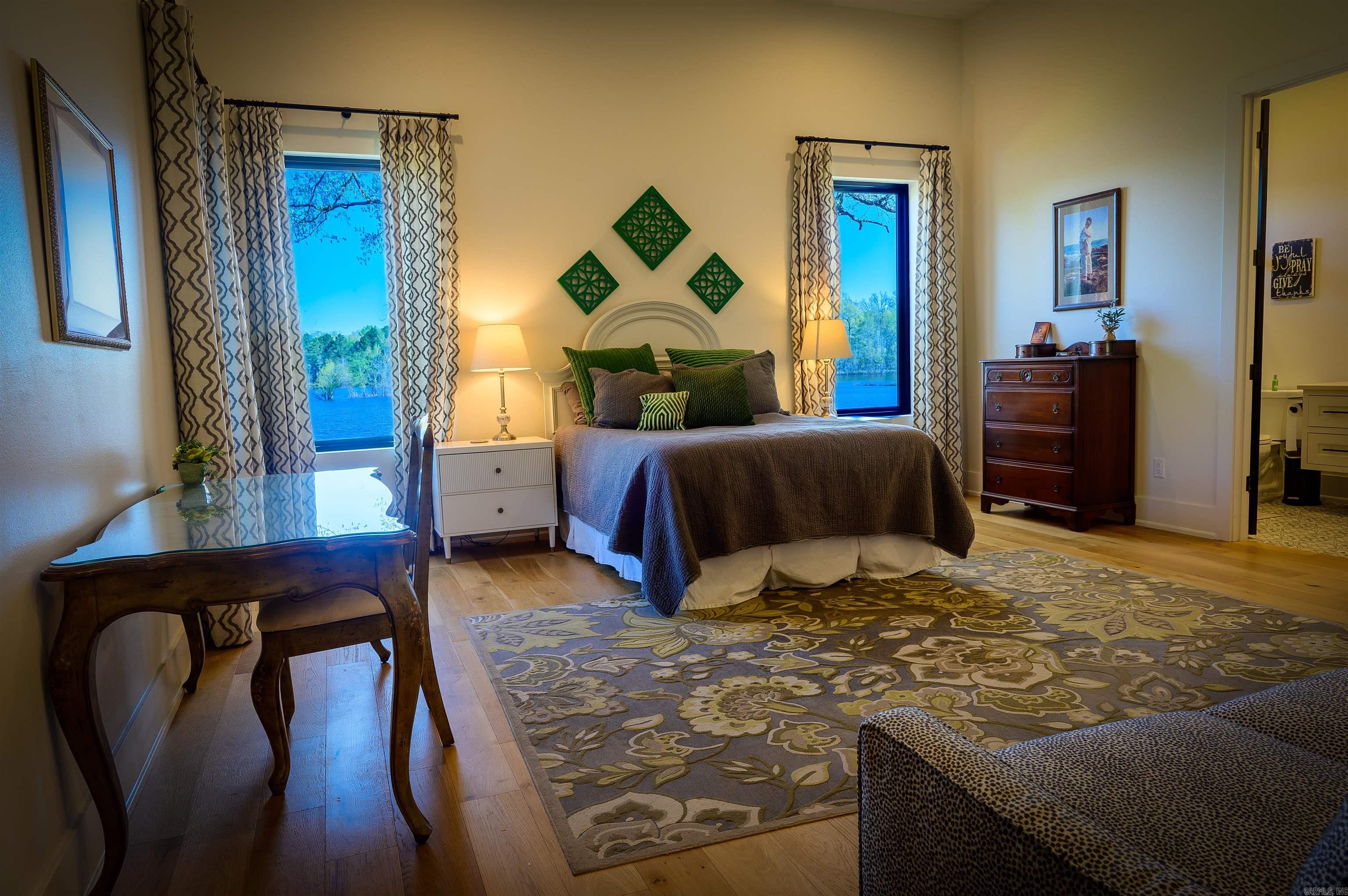 18100 - 004 Raines  Little Rock, AR