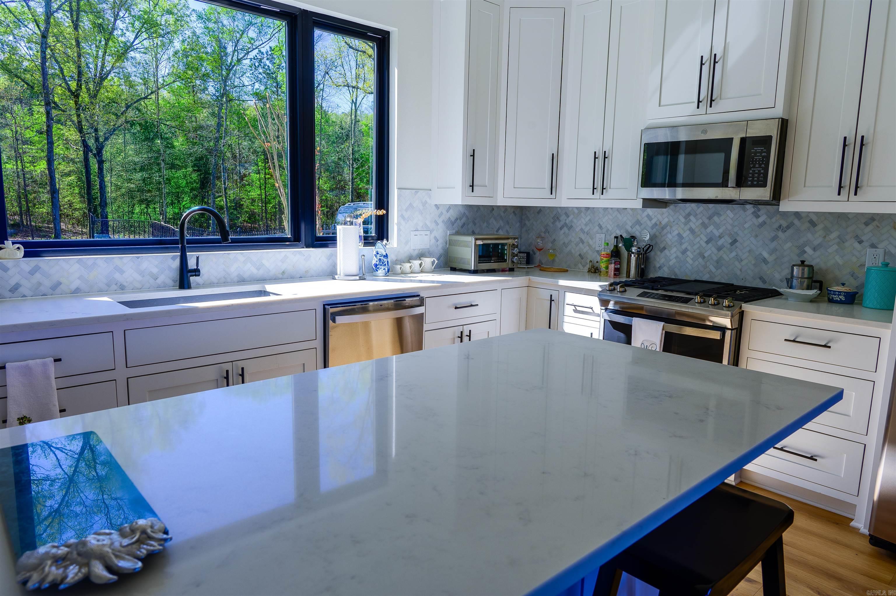 18100 - 004 Raines  Little Rock, AR