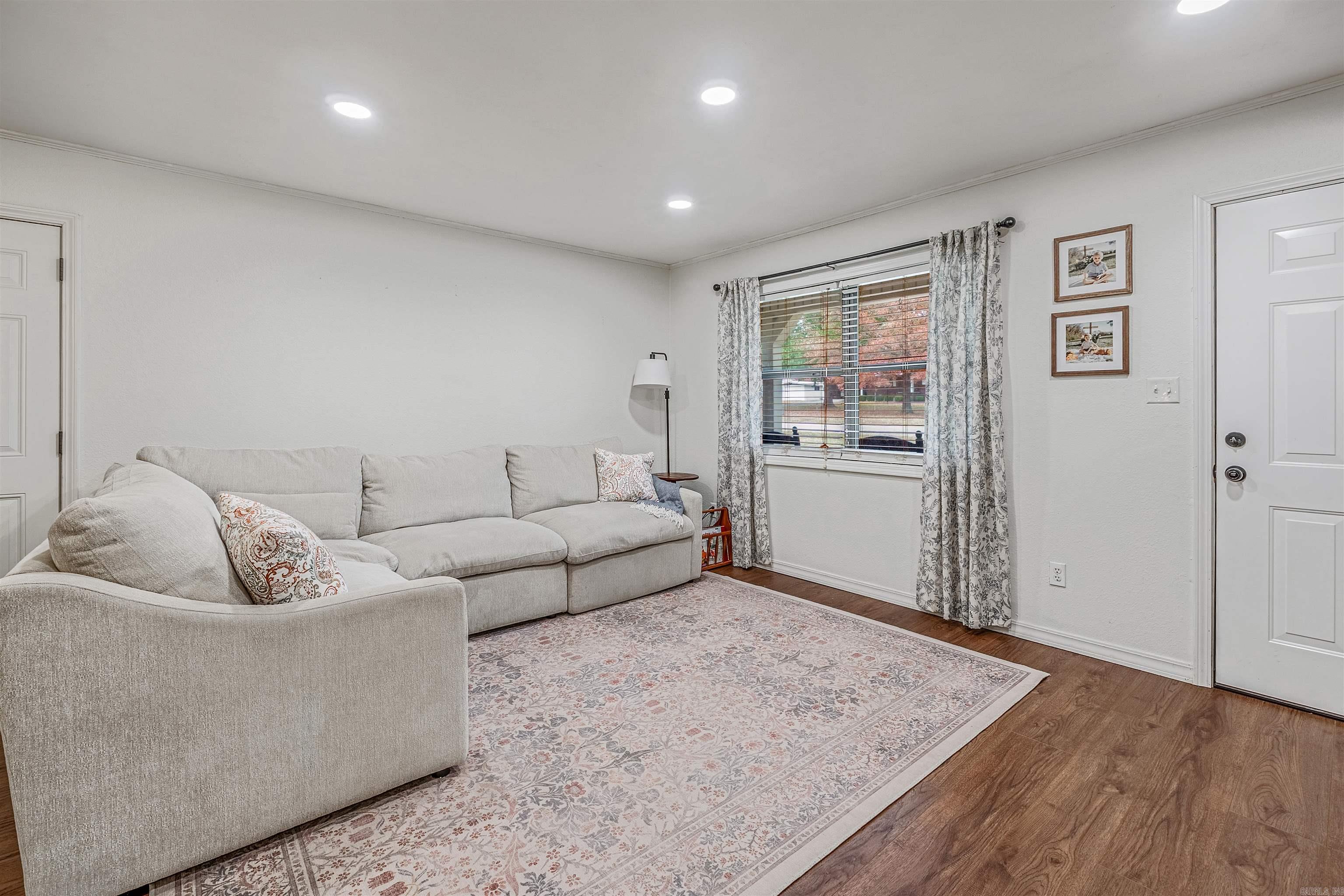 240 Huie Street  Clinton, AR