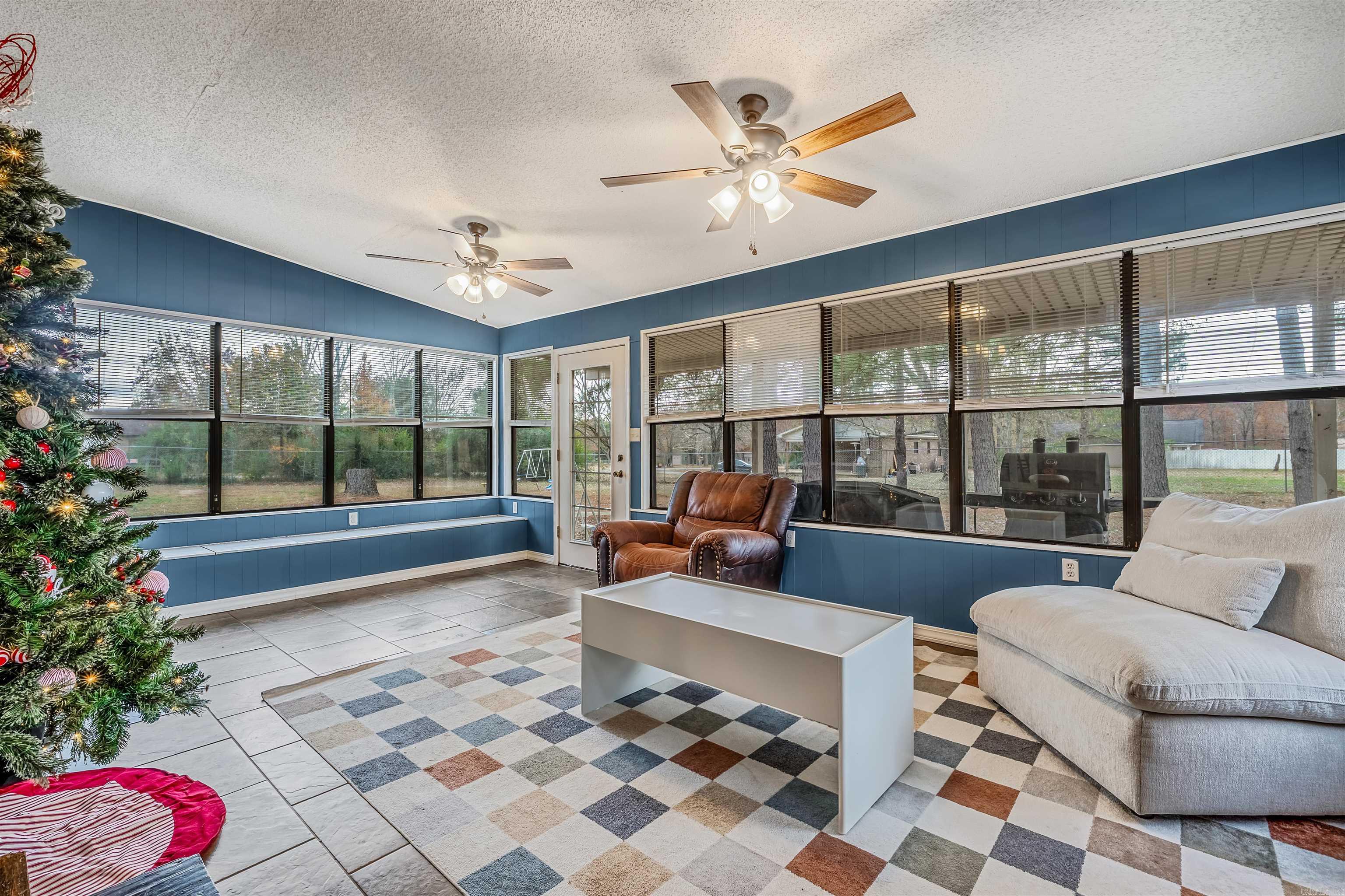 240 Huie Street  Clinton, AR