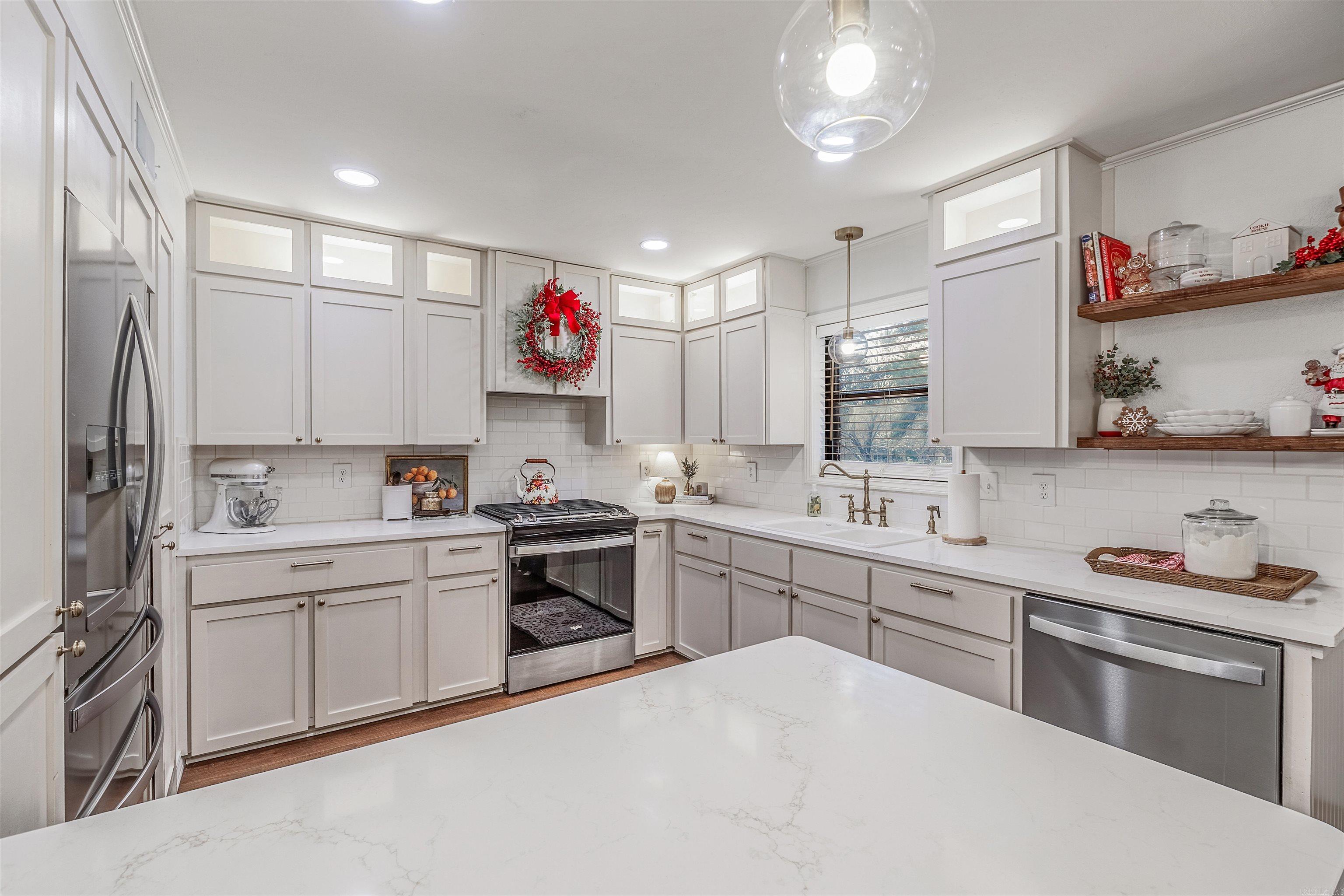 240 Huie Street  Clinton, AR