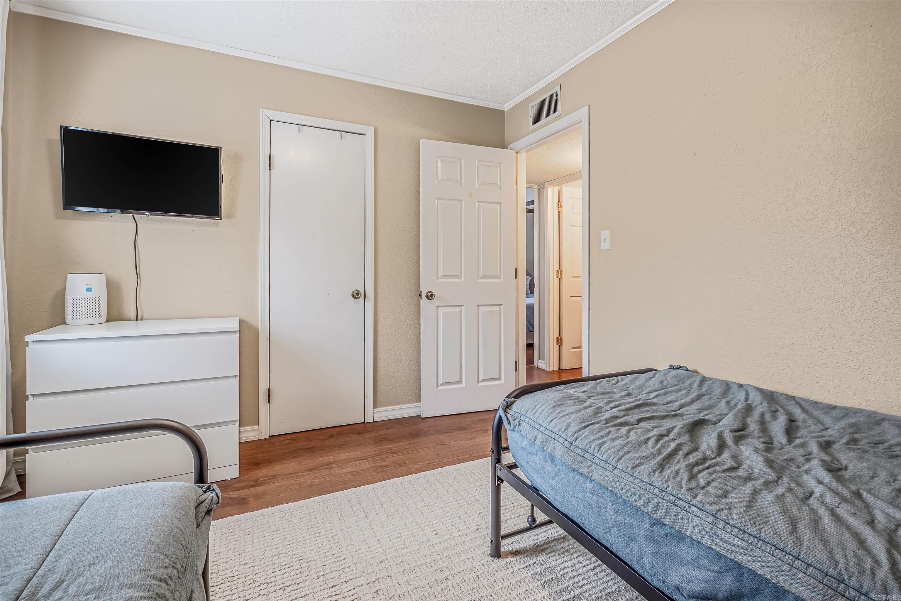 240 Huie Street  Clinton, AR