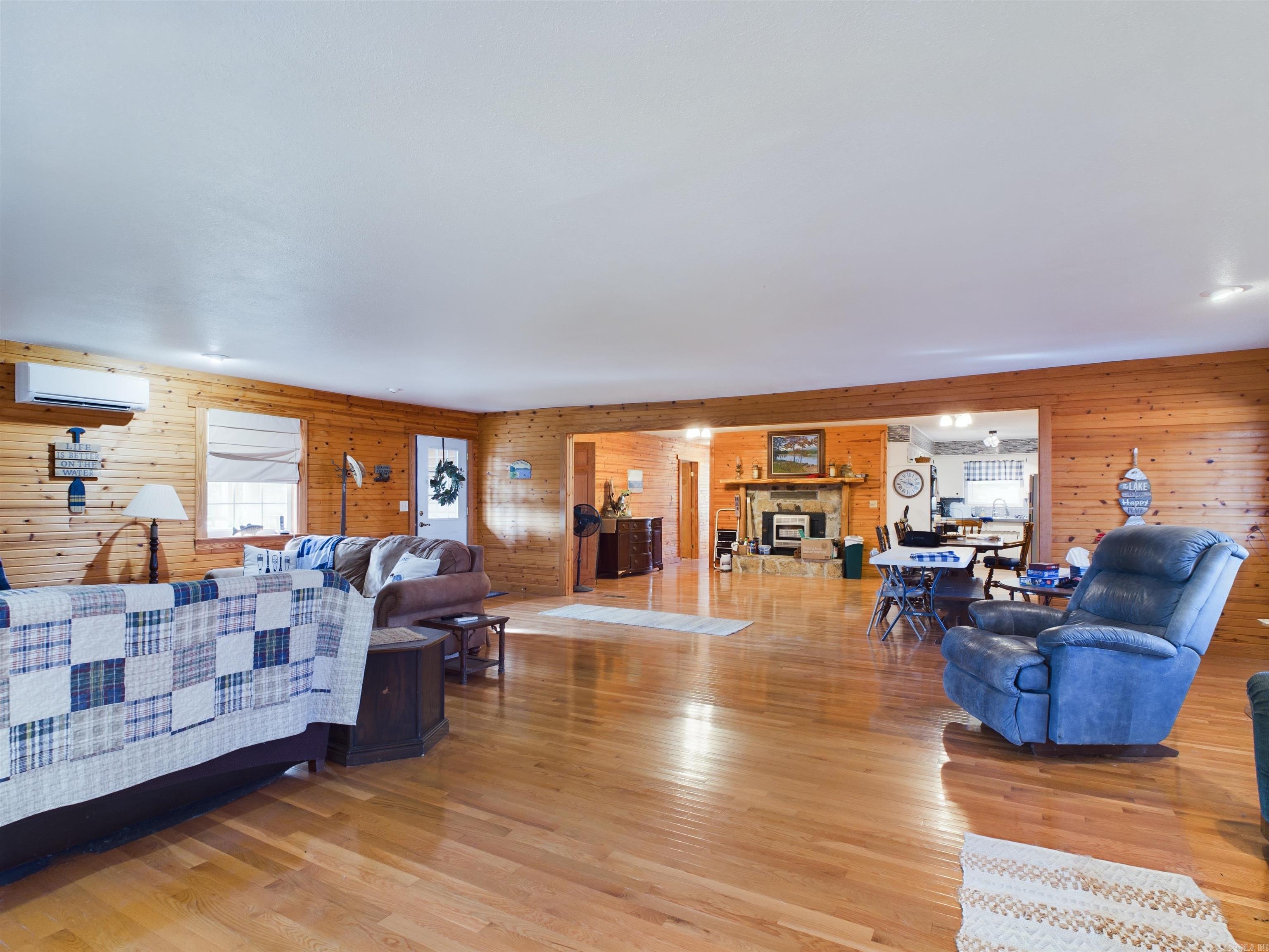 223 MC 8015  Peel, AR