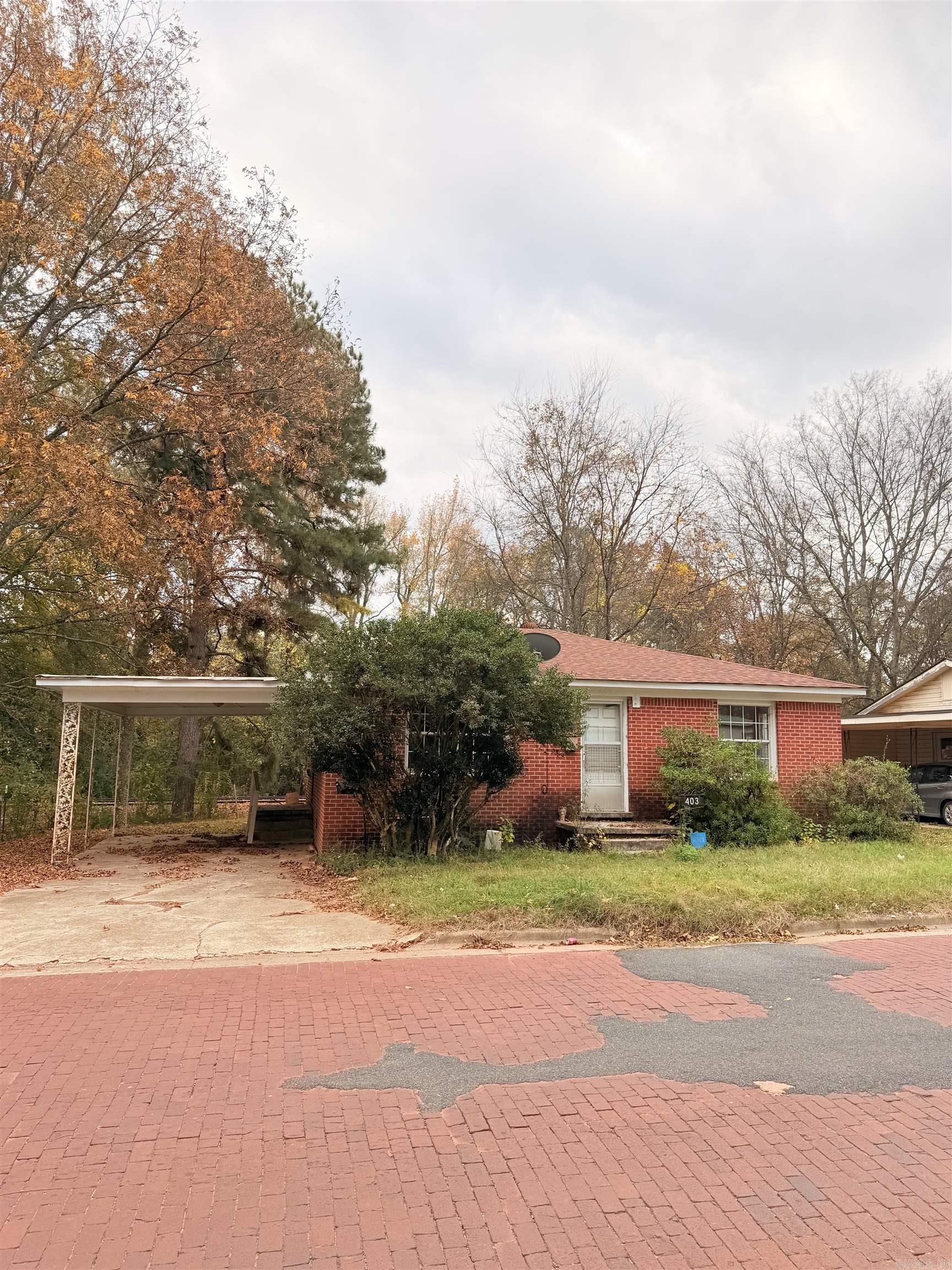 403 W Elm  Warren, AR