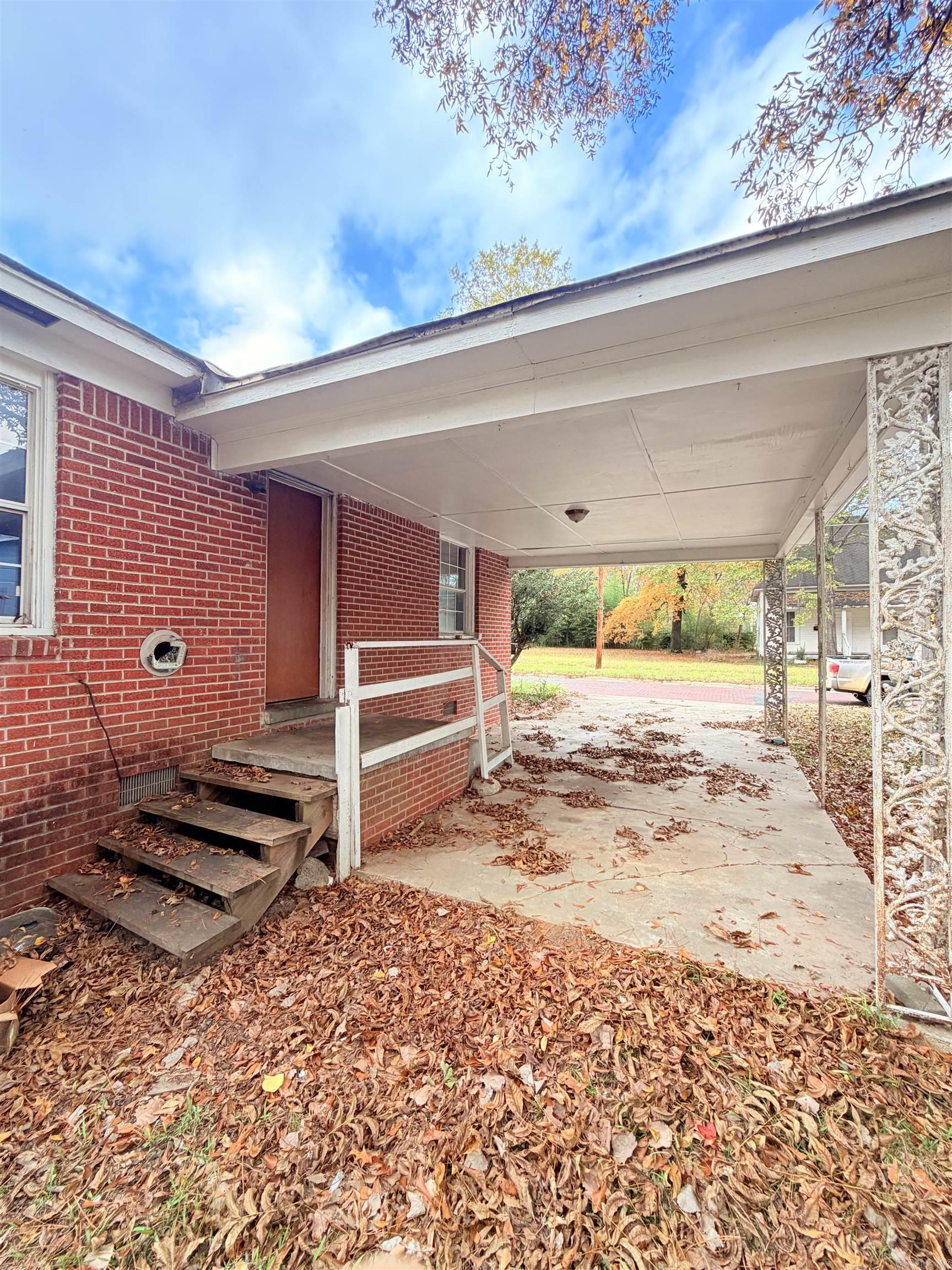403 W Elm  Warren, AR