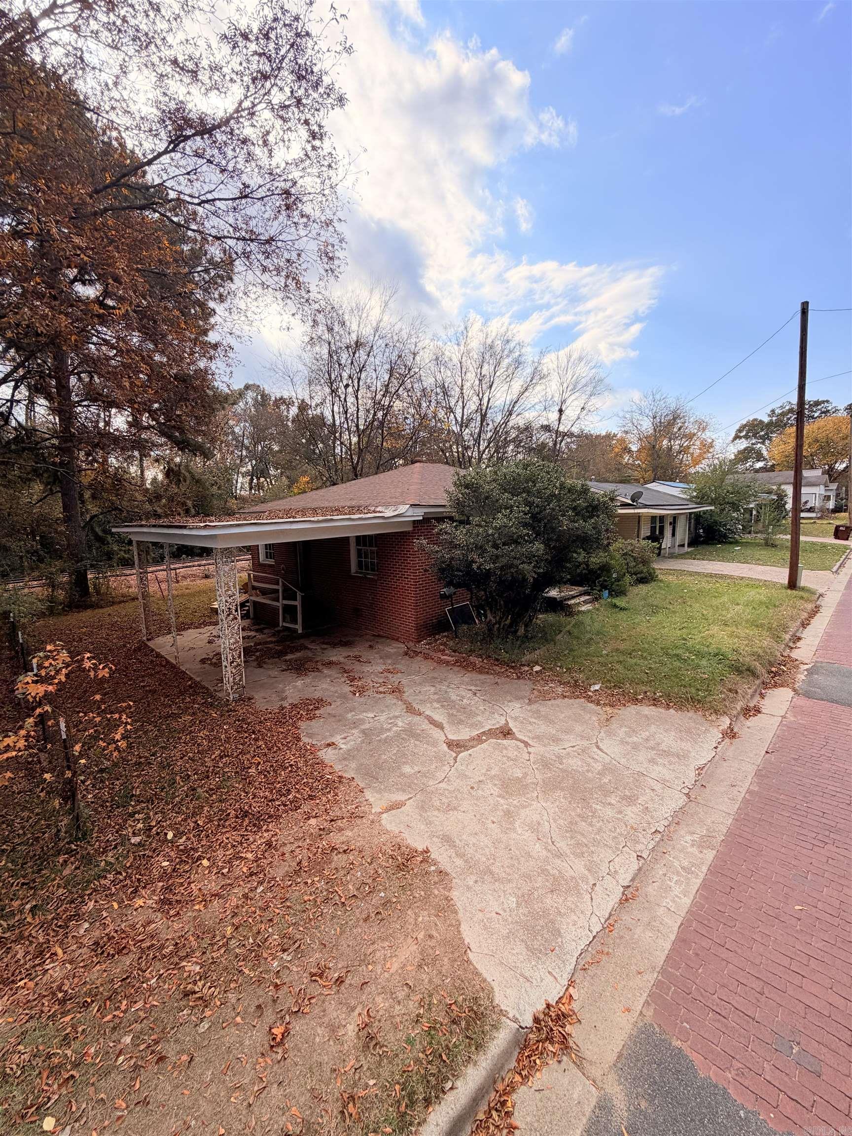 403 W Elm  Warren, AR