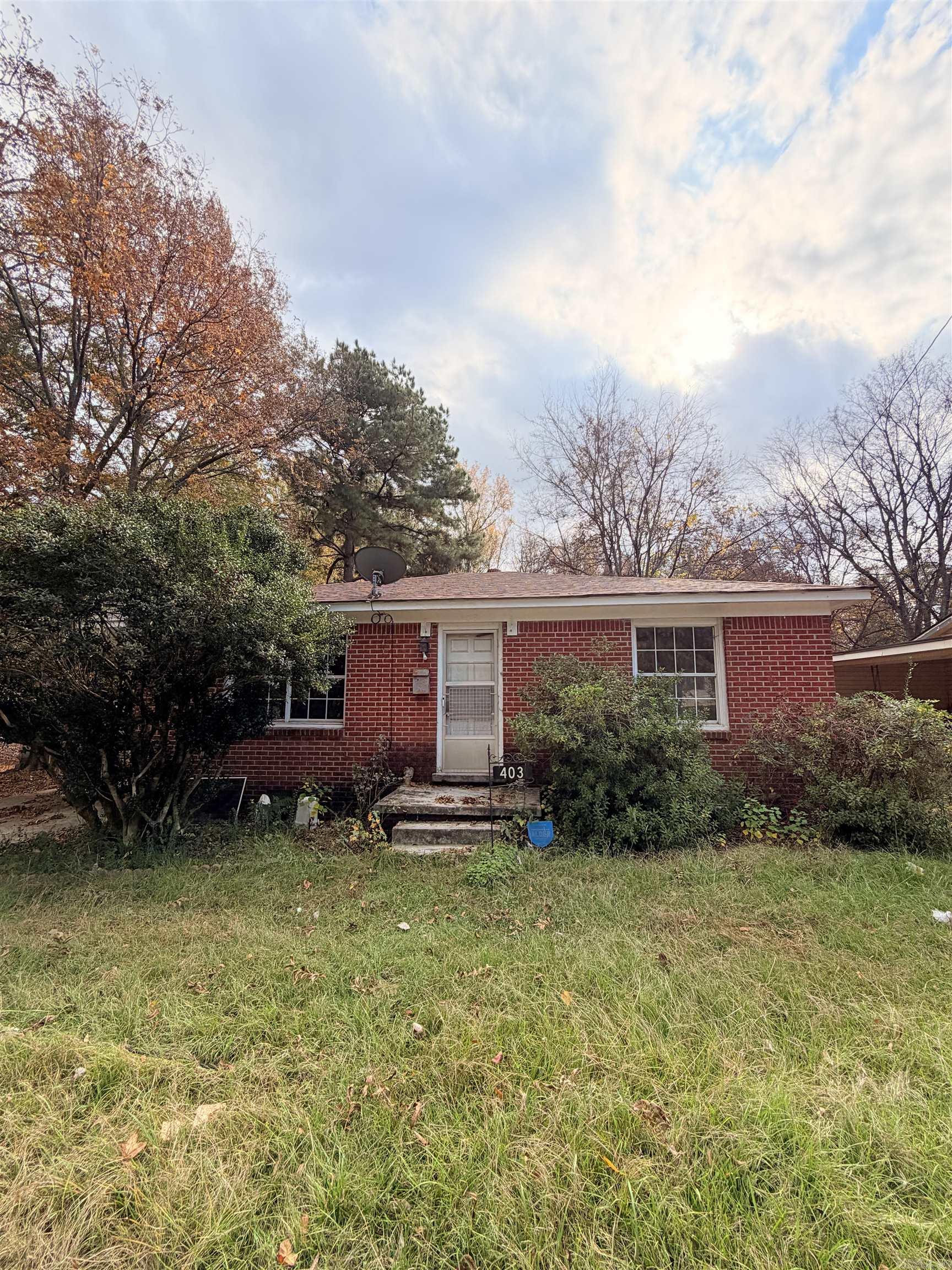 403 W Elm  Warren, AR