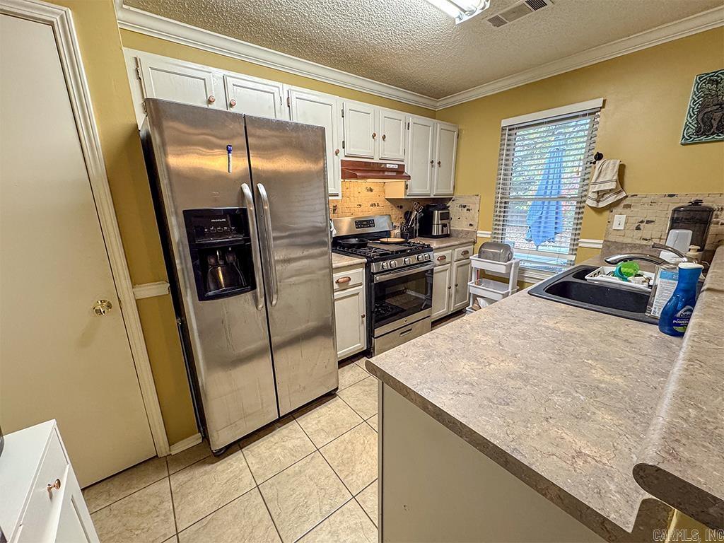 706 Bryant Meadows  Bryant, AR