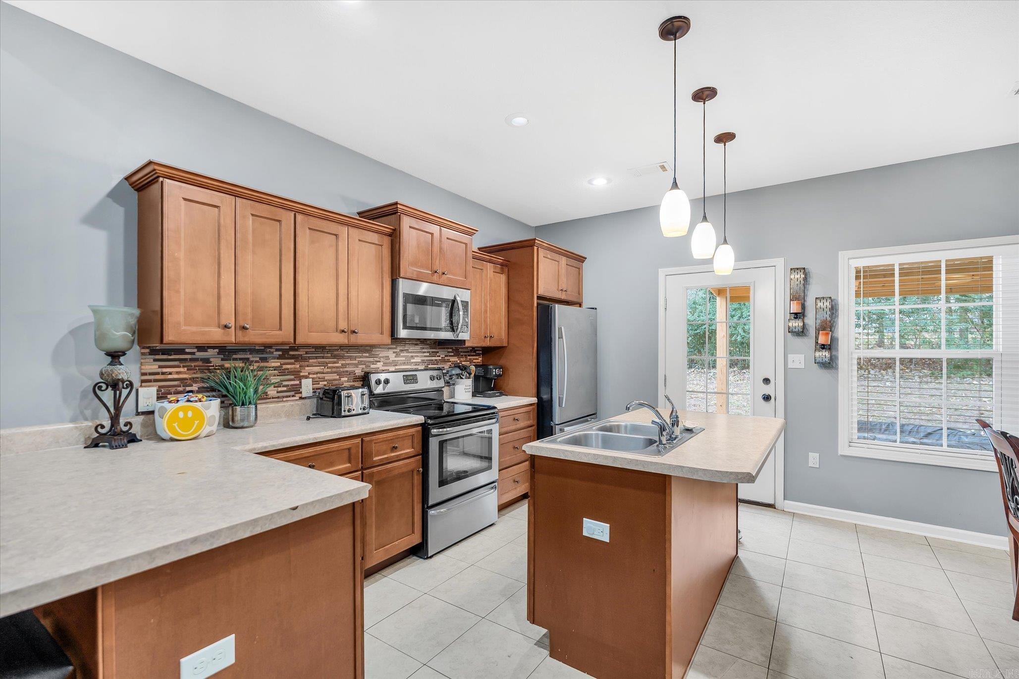 108 Hayden  Bono, AR