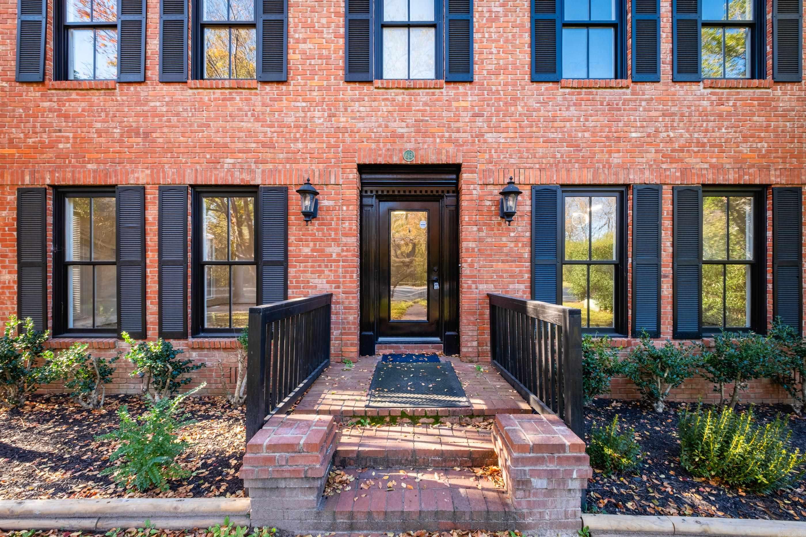 63 Valley Estates  Little Rock, AR