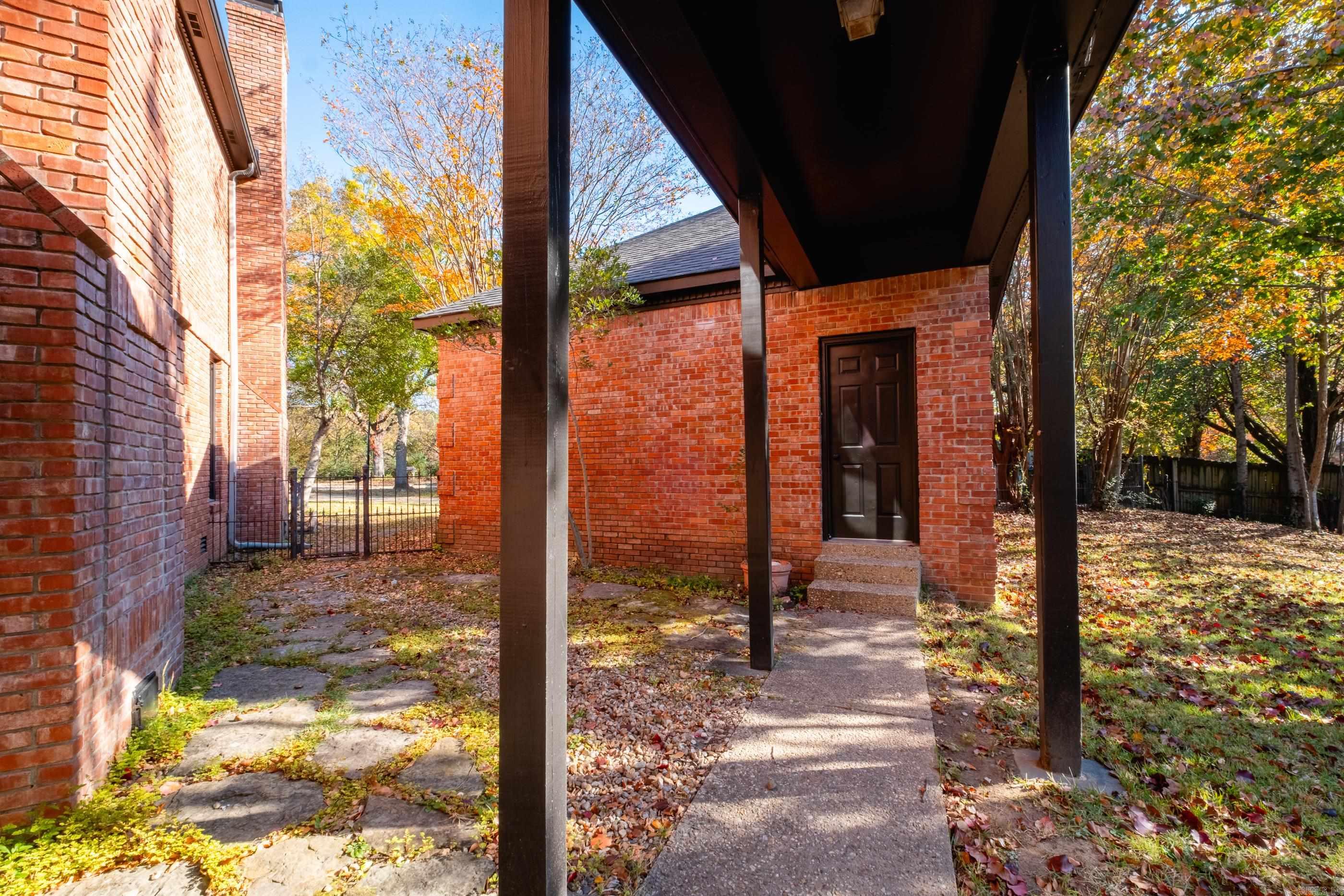 63 Valley Estates  Little Rock, AR