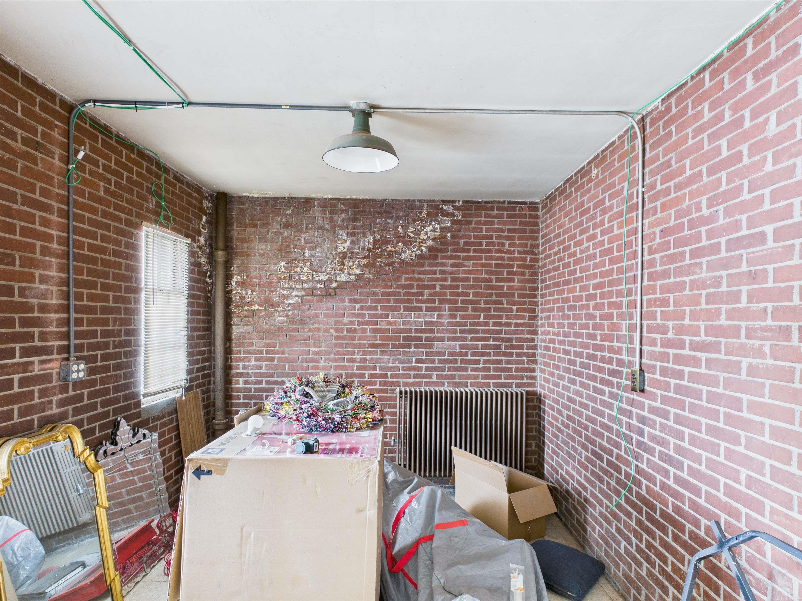 201 N Main  Harrison, AR