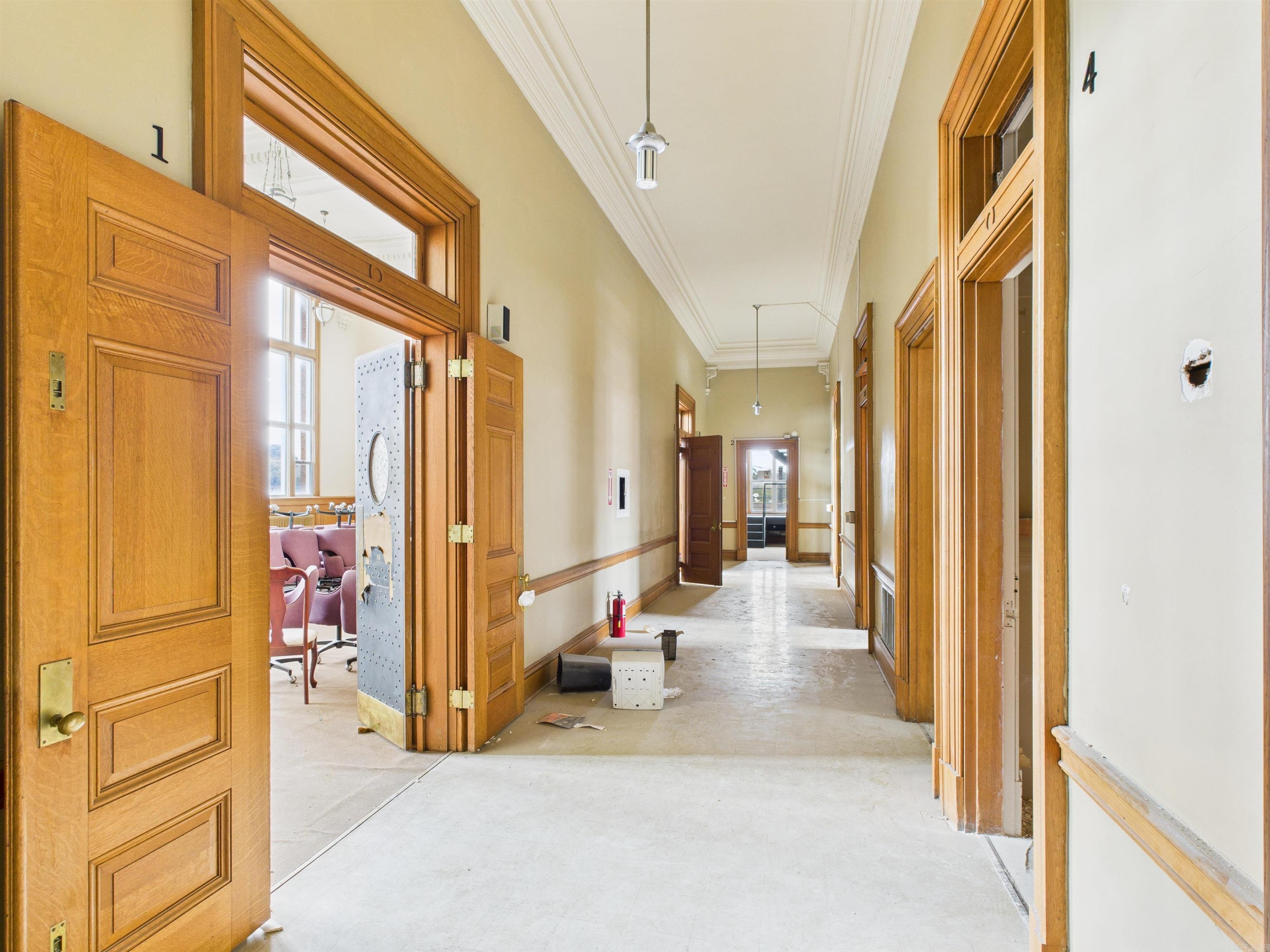 201 N Main  Harrison, AR