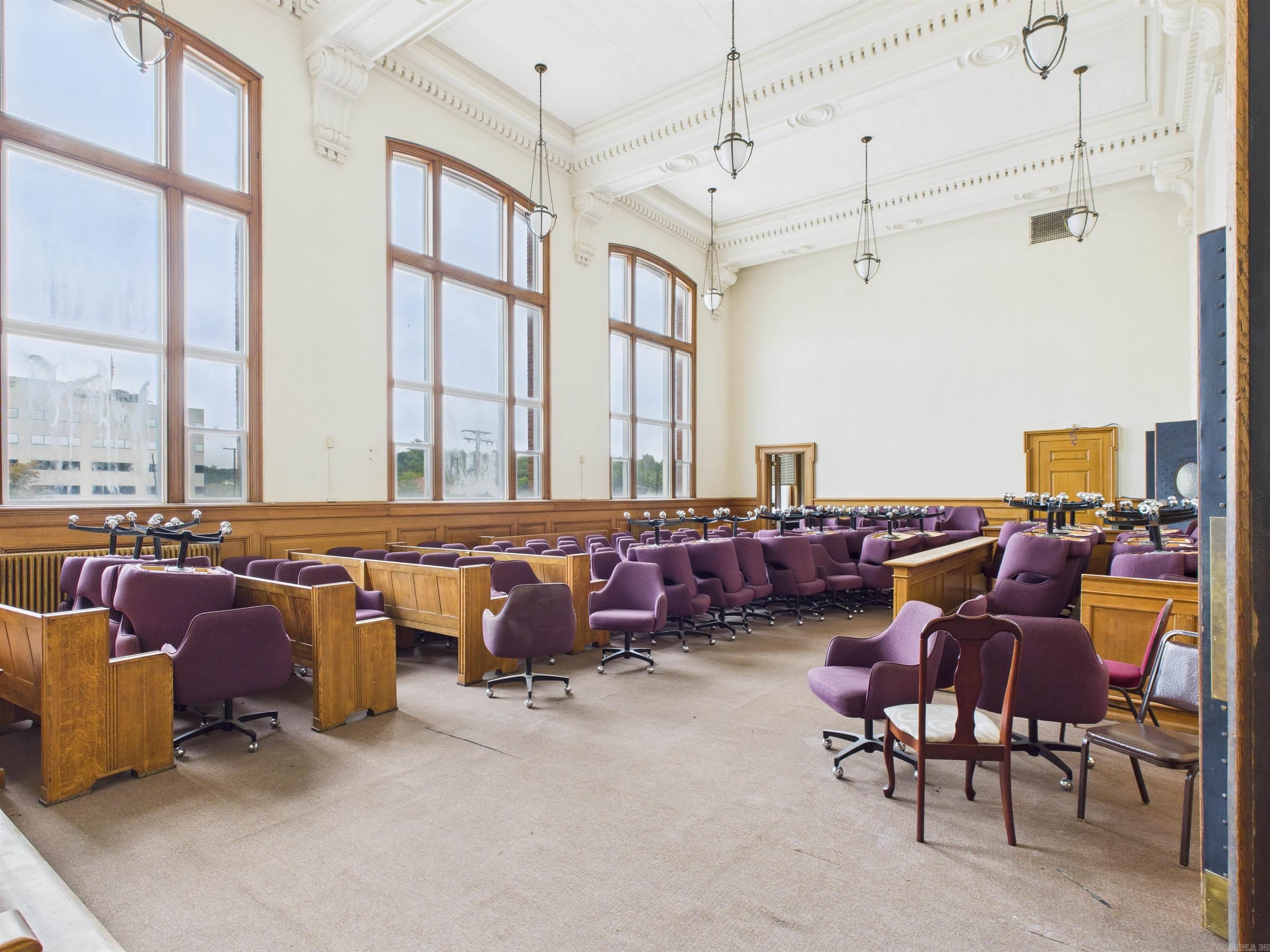 201 N Main  Harrison, AR