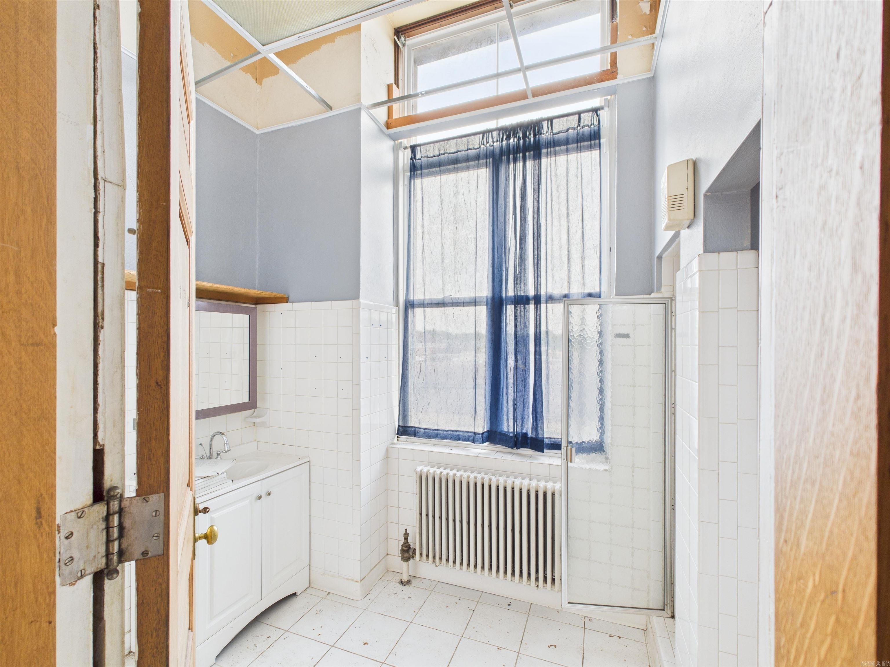 201 N Main  Harrison, AR