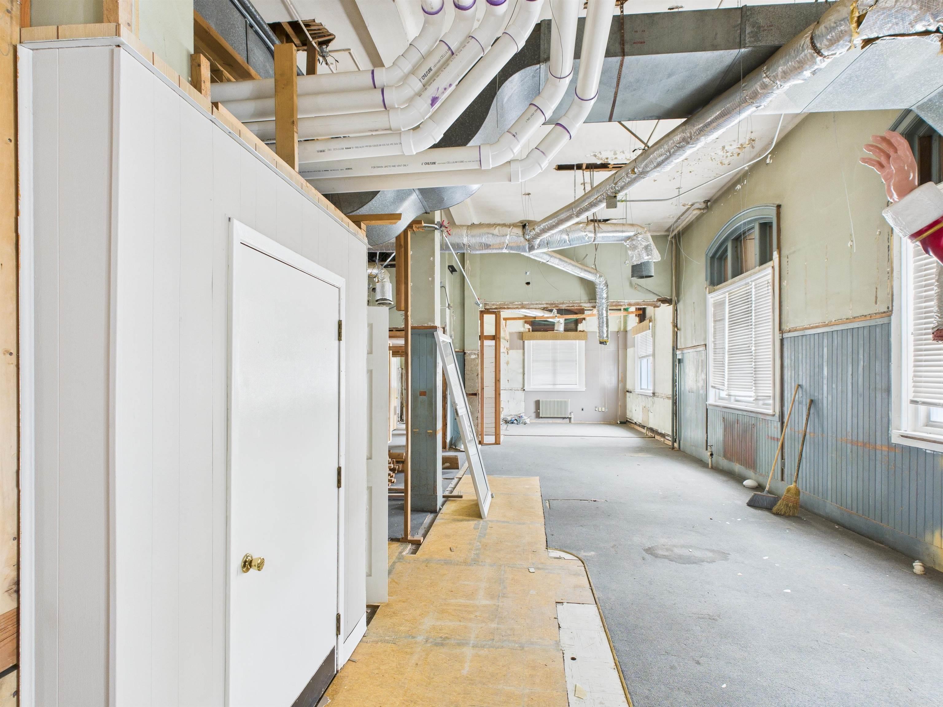 201 N Main  Harrison, AR