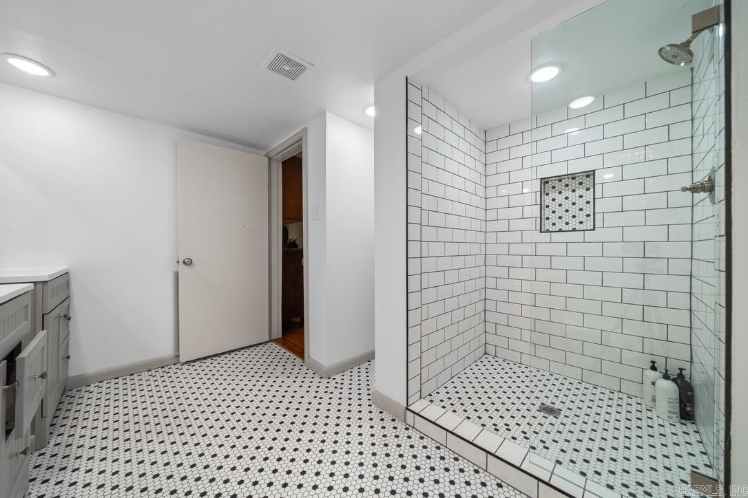 229 Long Island  Hot Springs, AR