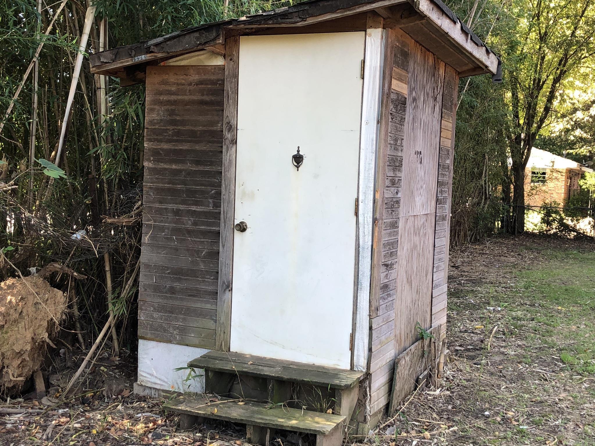 805 W Elm  Morrilton, AR