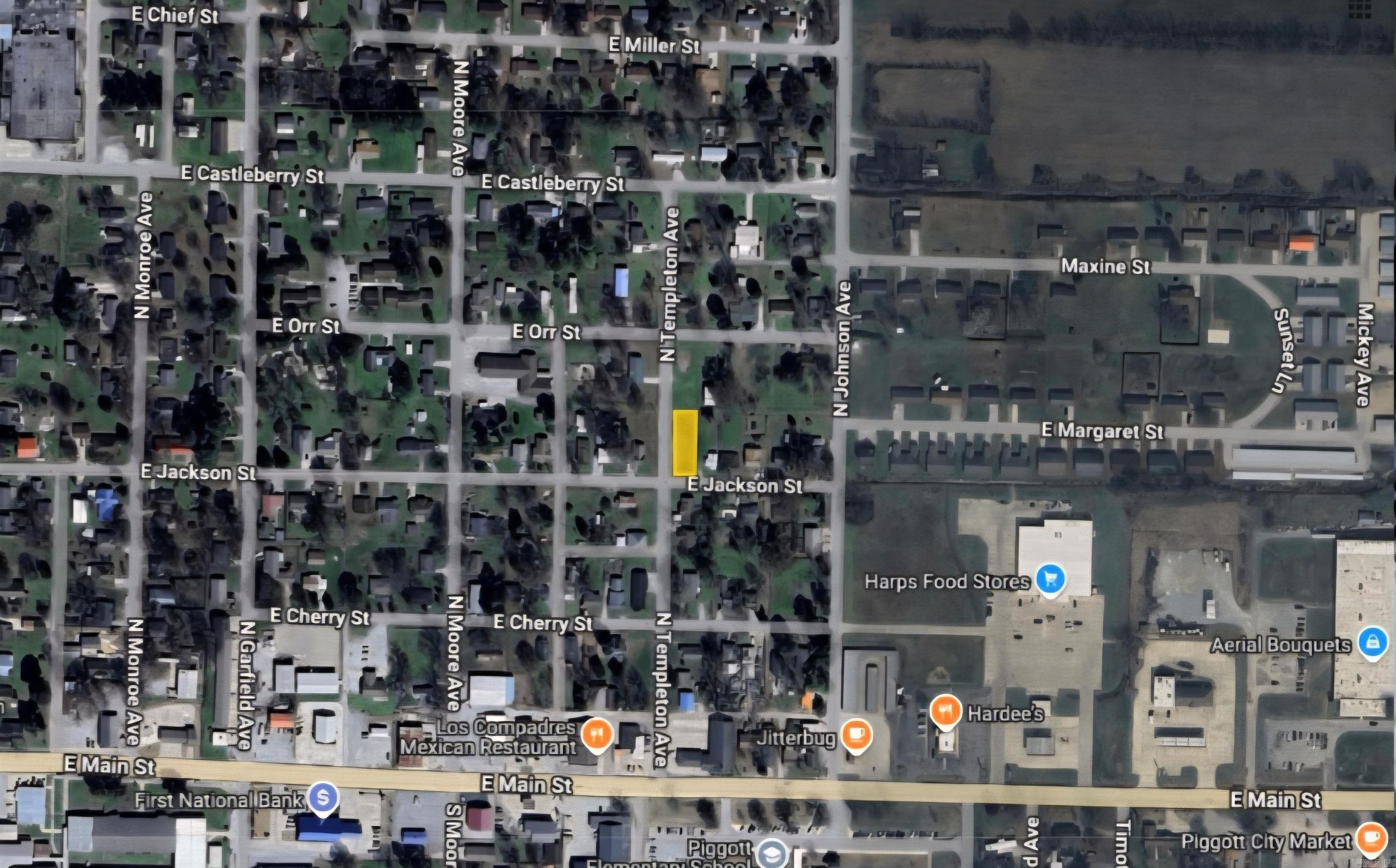 808 E Jackson  Piggott, AR