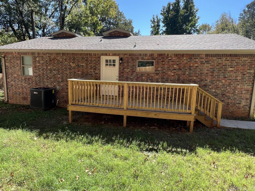 3 Grassy Lake  Mayflower, AR